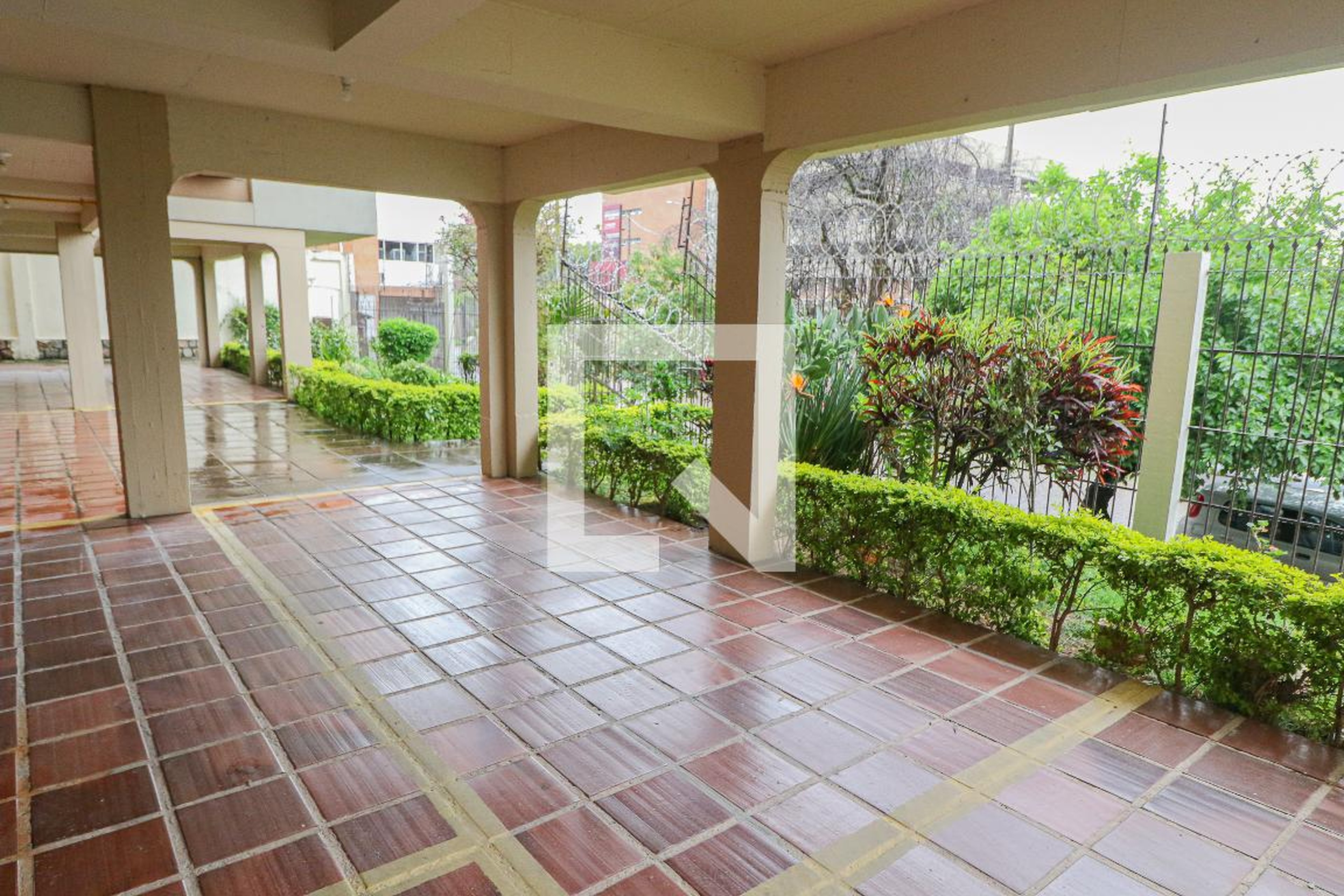 Área comum - 21 de Agosto