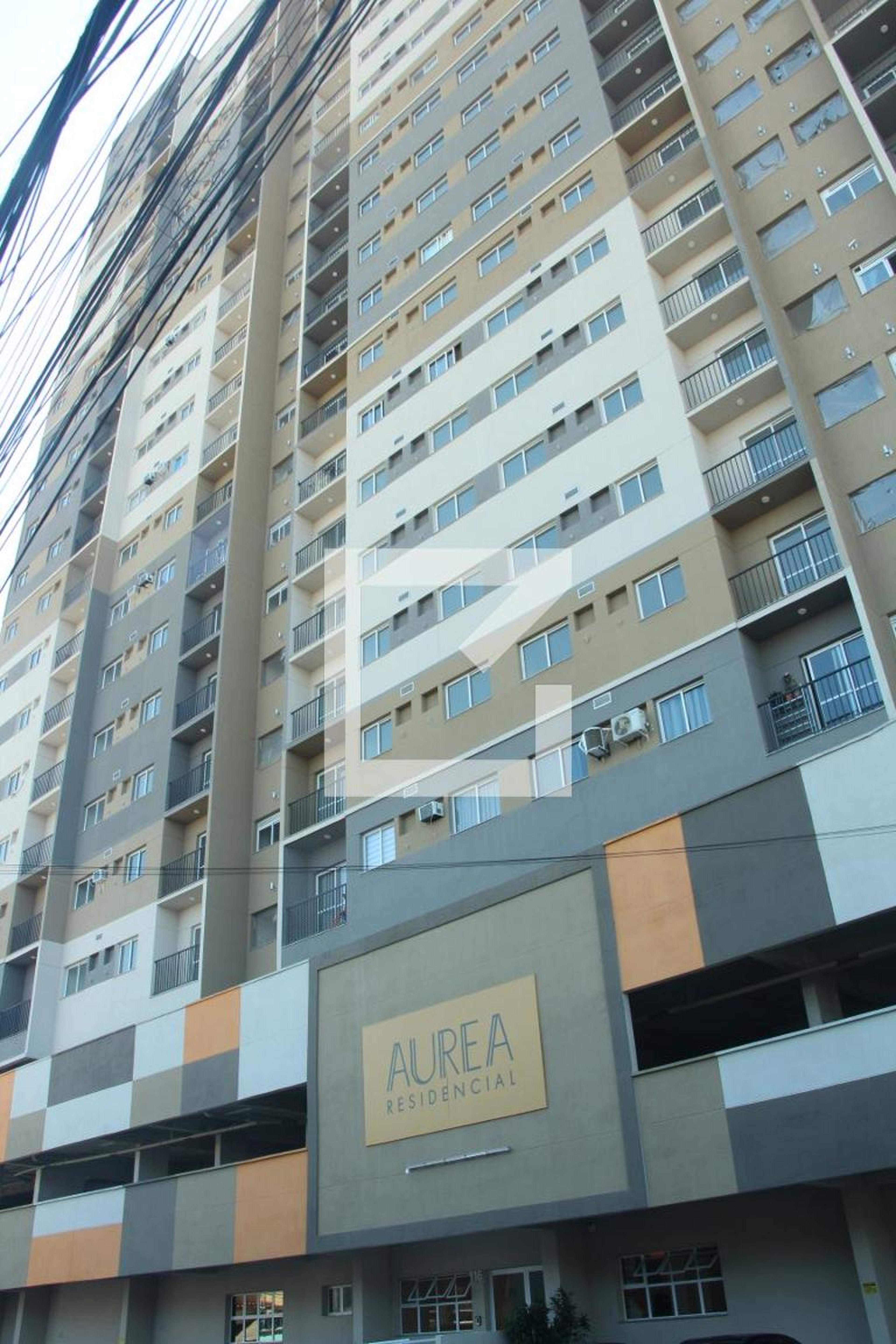 Fachada Condomínio em Rua Áurea Fonseca de Jesus, 101