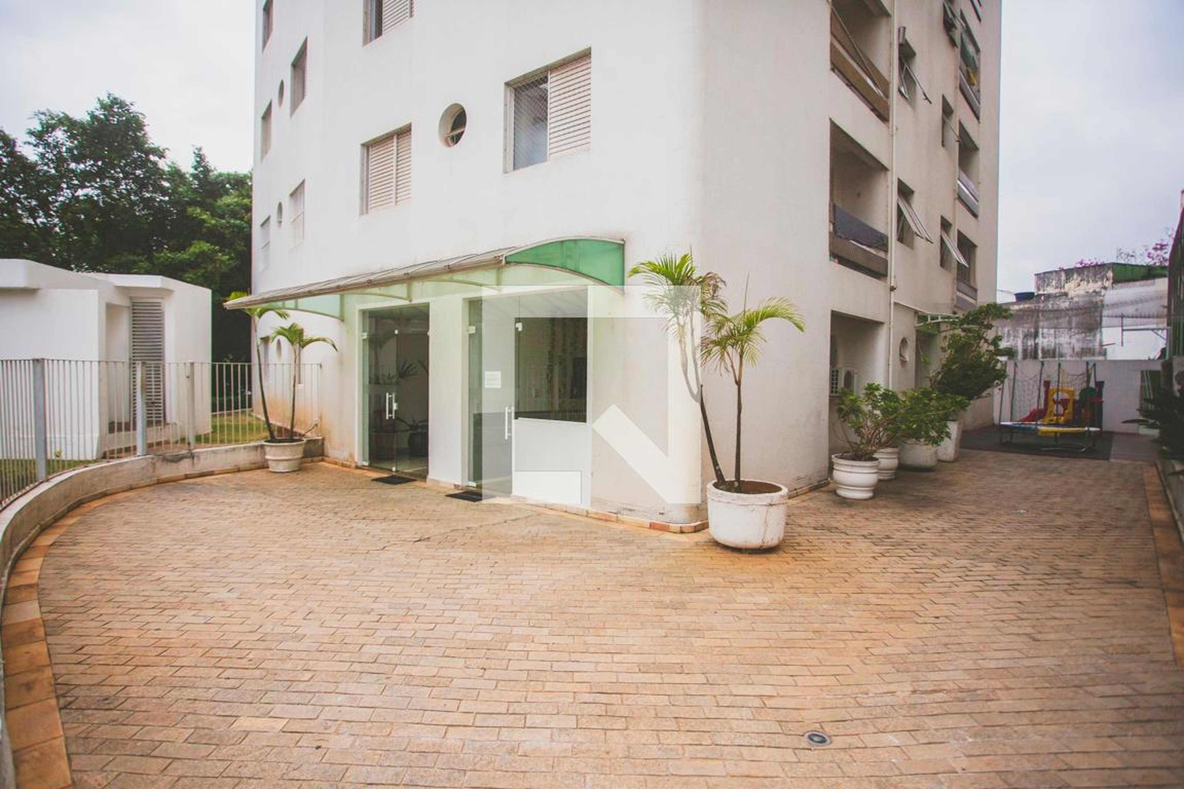 Hall de Entrada - Claudia Renata