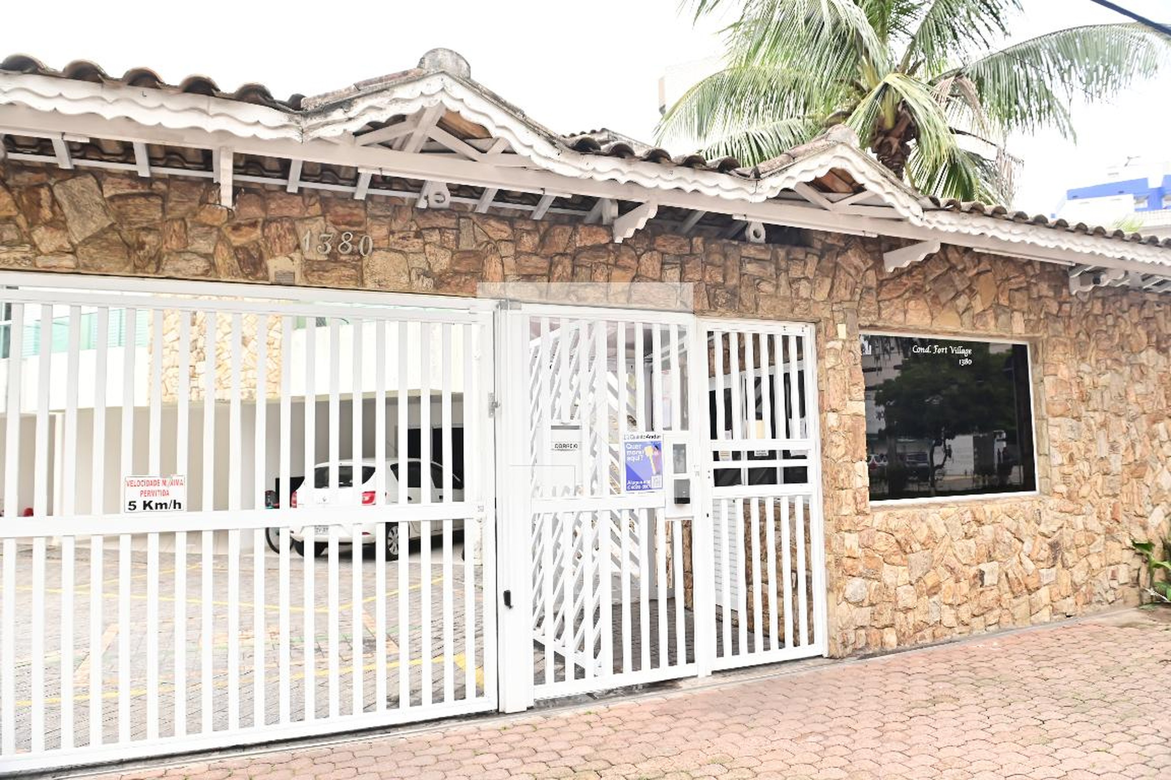 Fachada Condomínio Fort Vil