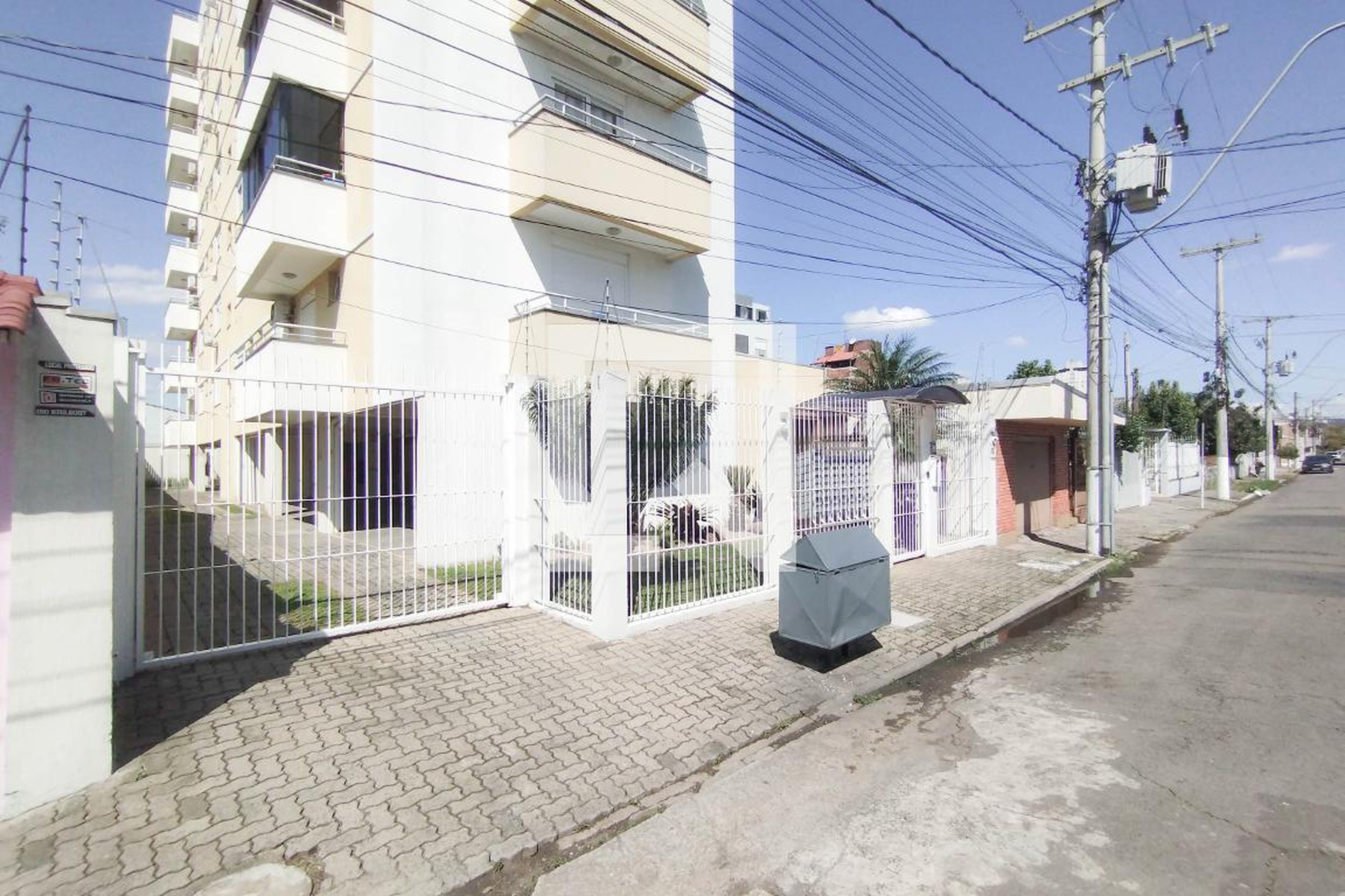 Fachada Condomínio em Rua São Domingos, 930
