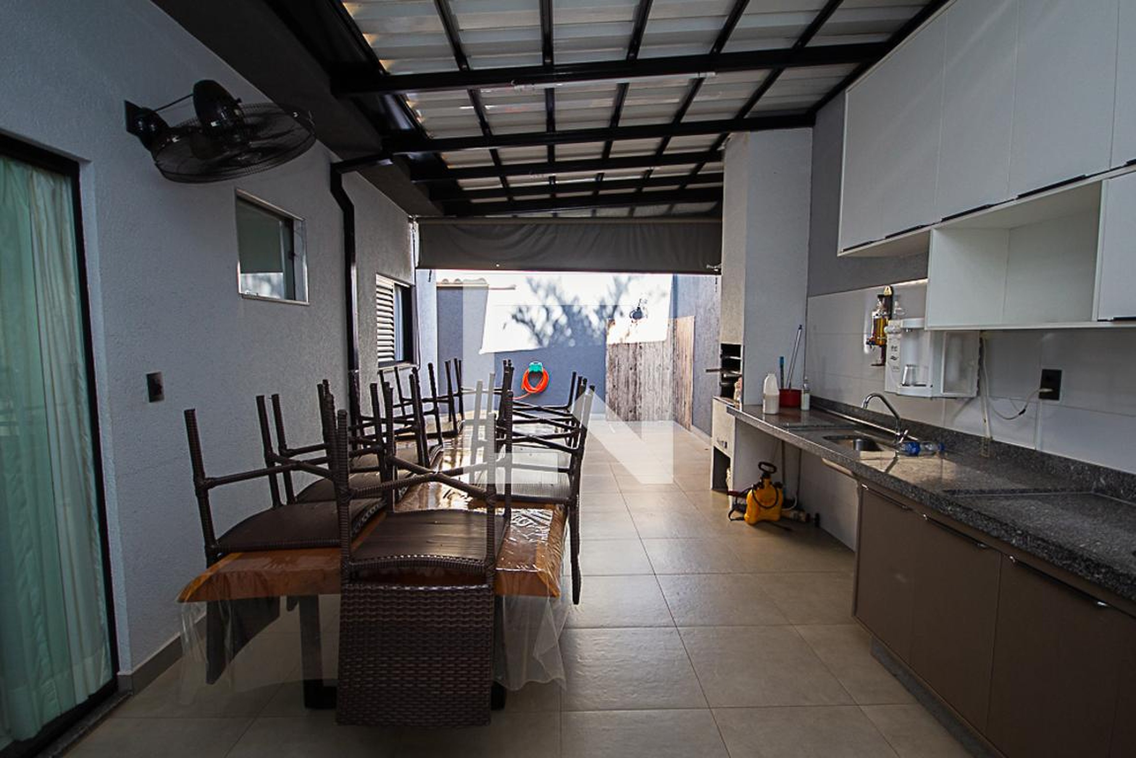 Churrasqueira Condomínio em Rua Antônio Eduardo Barbosa de Andrade, 160