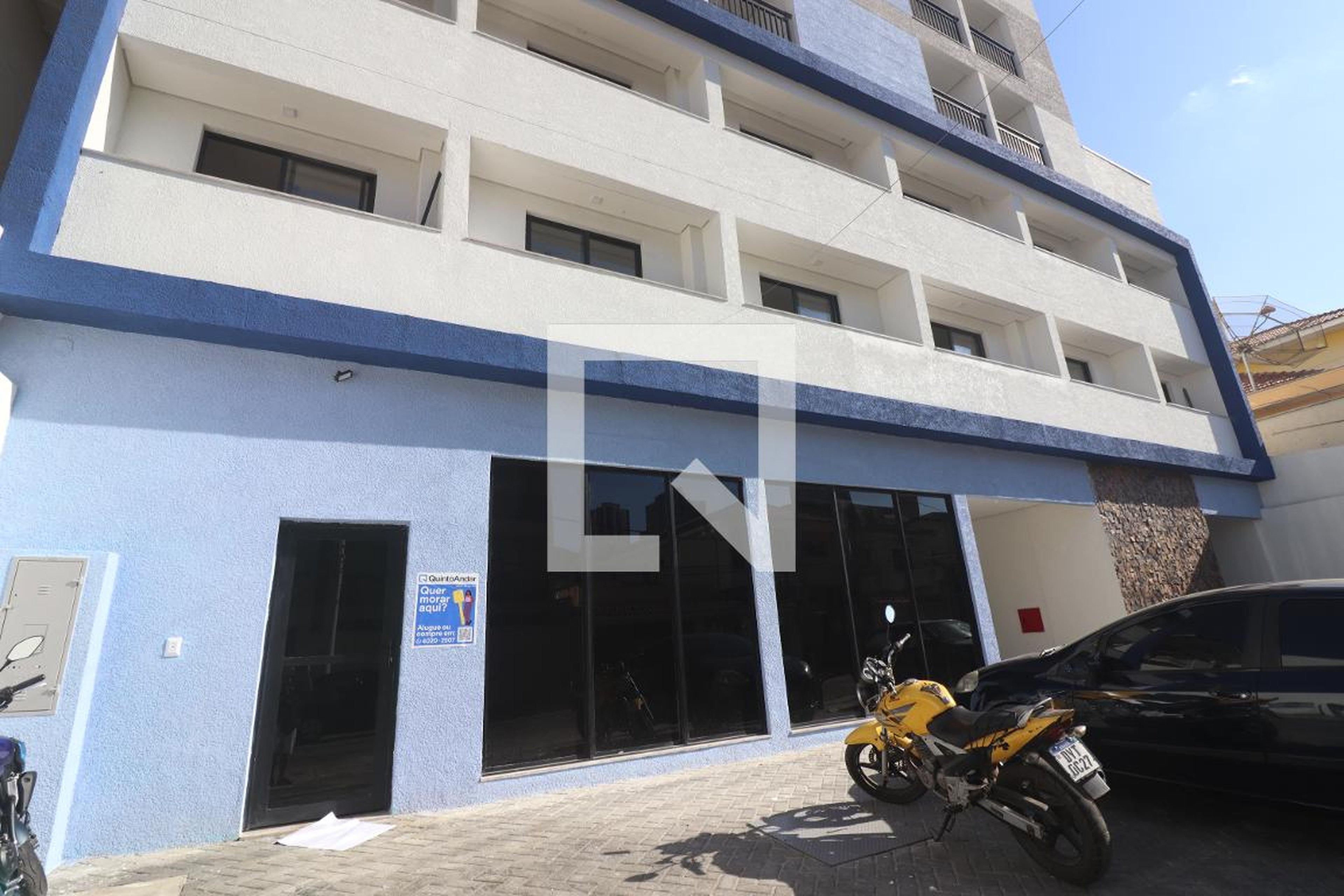 Fachada do condomínio Condomínio Elementare Jardim São Paulo