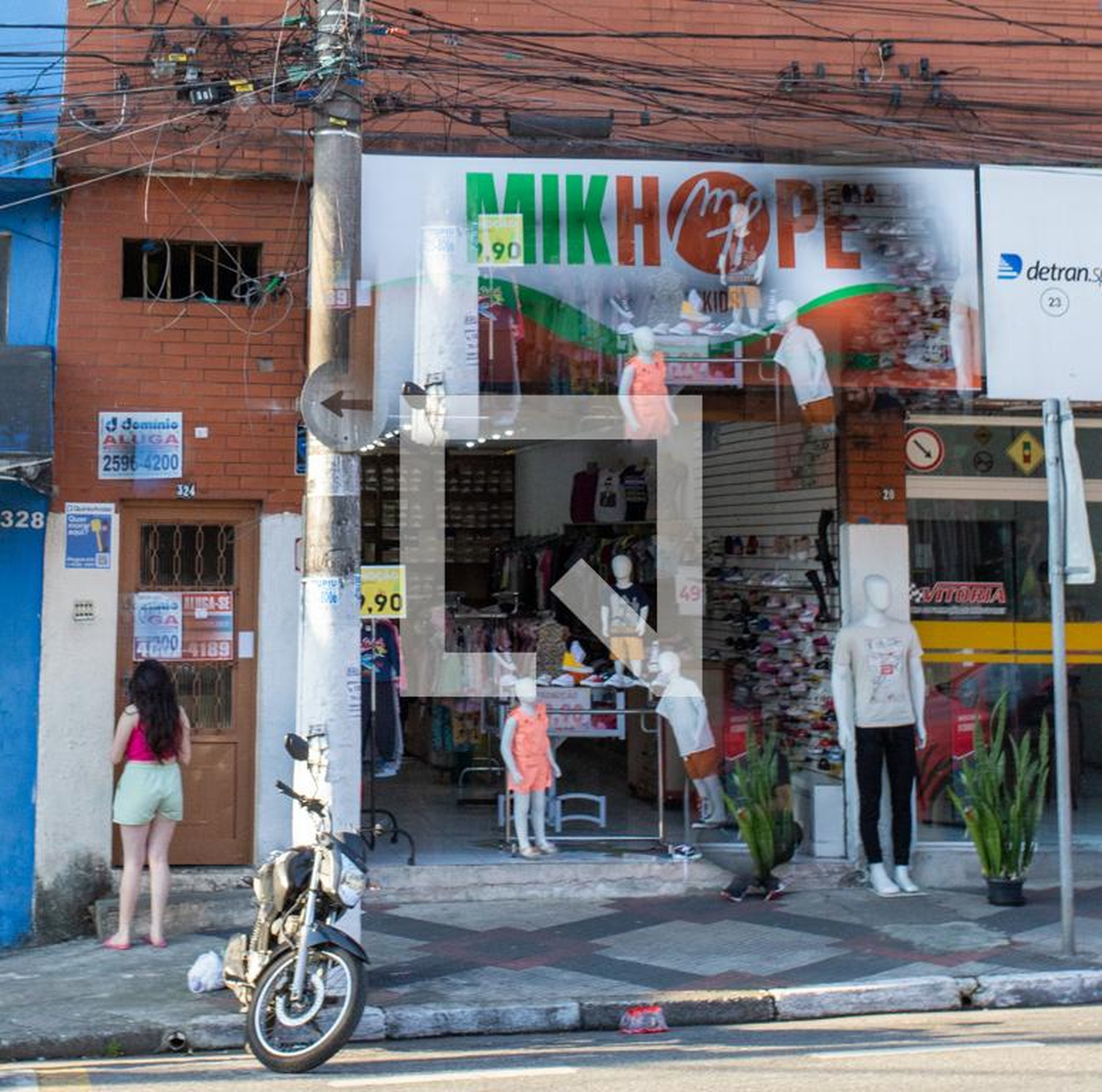 Fachada do Prédio Condomínio em Rua Agostinho Barbalho, 324