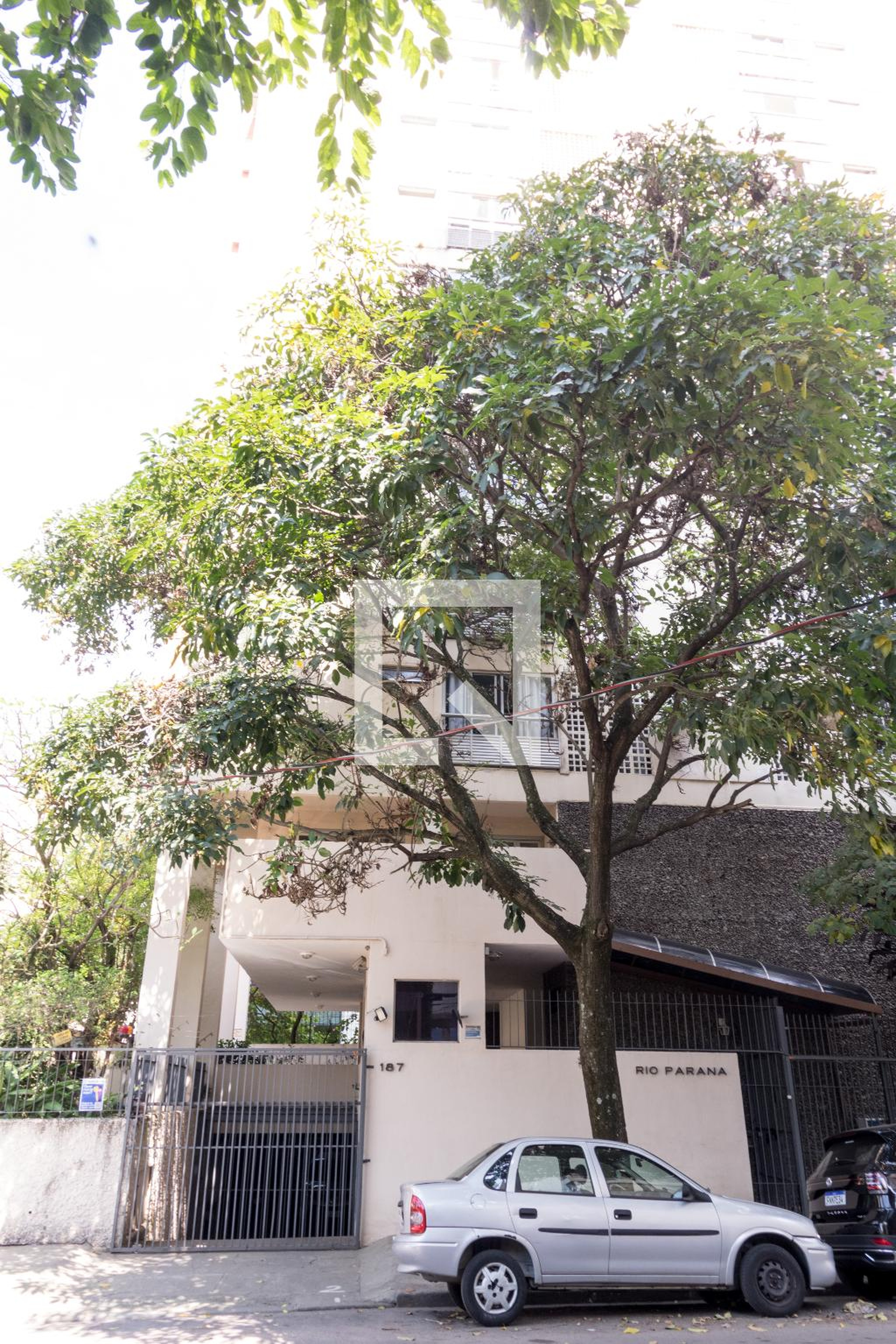 Fachada do Prédio Condomínio Rio Parana