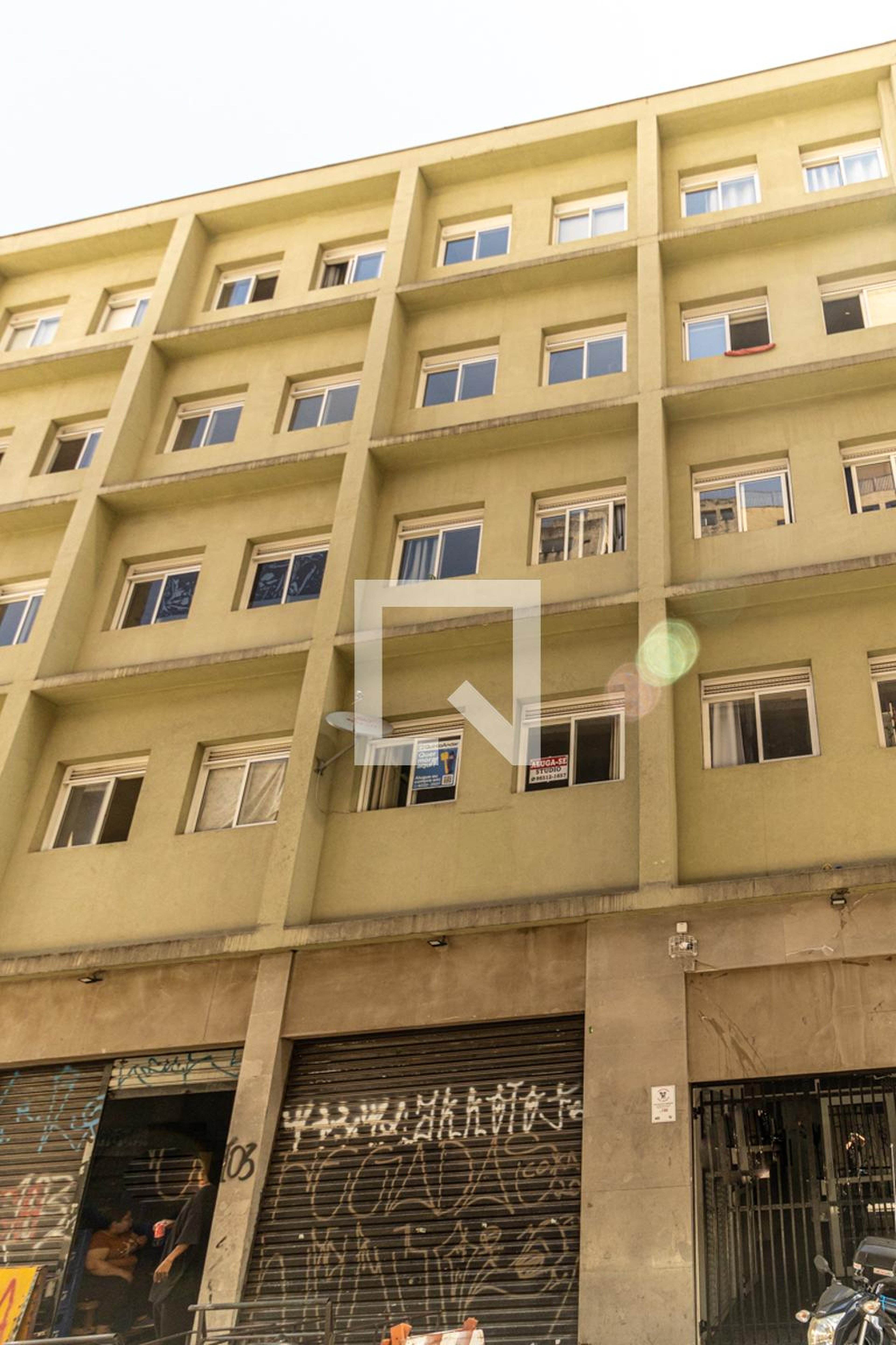 Fachada Condomínio em Rua do Boticário, 103