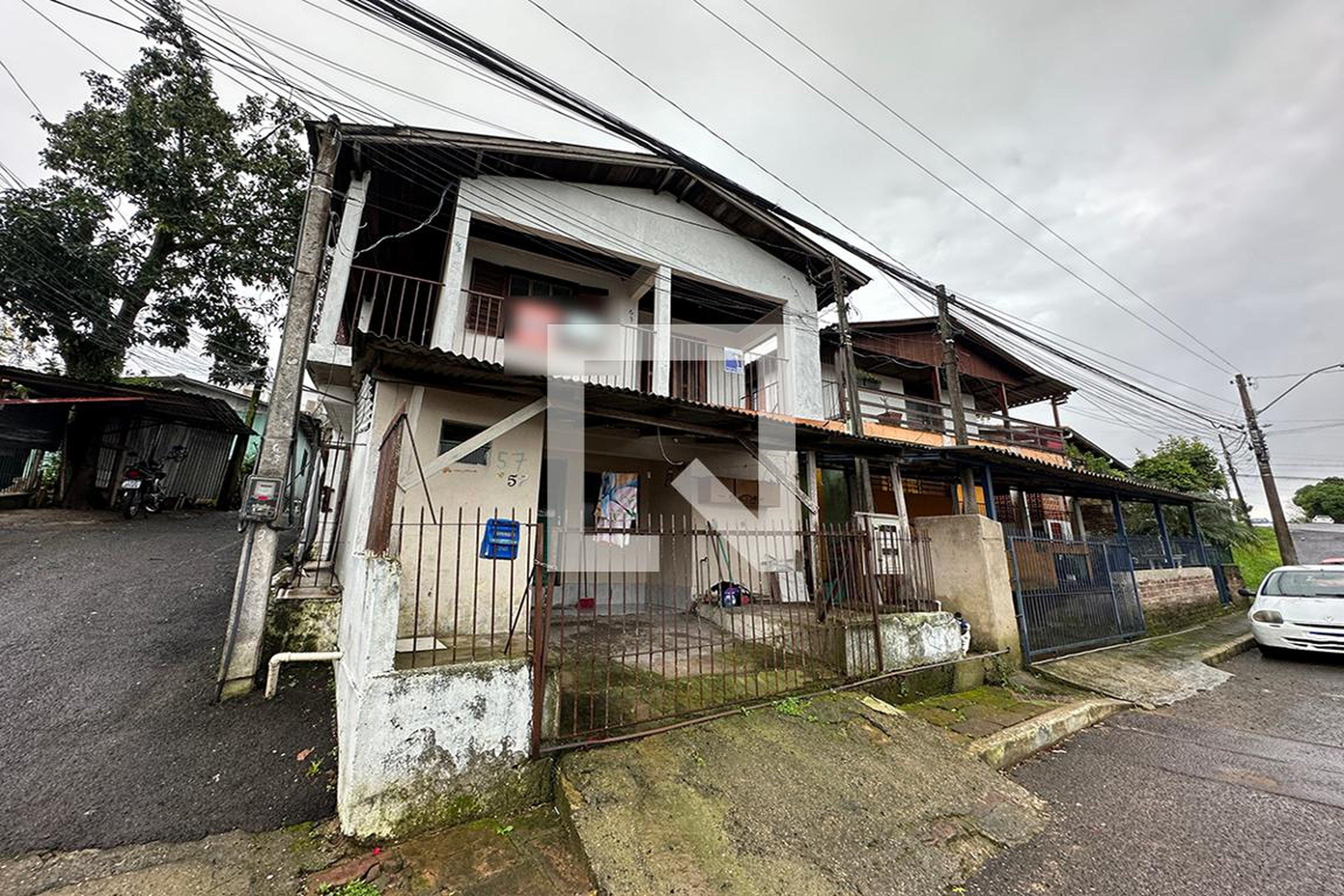 Fachada Condomínio em Rua Taubaté, 63
