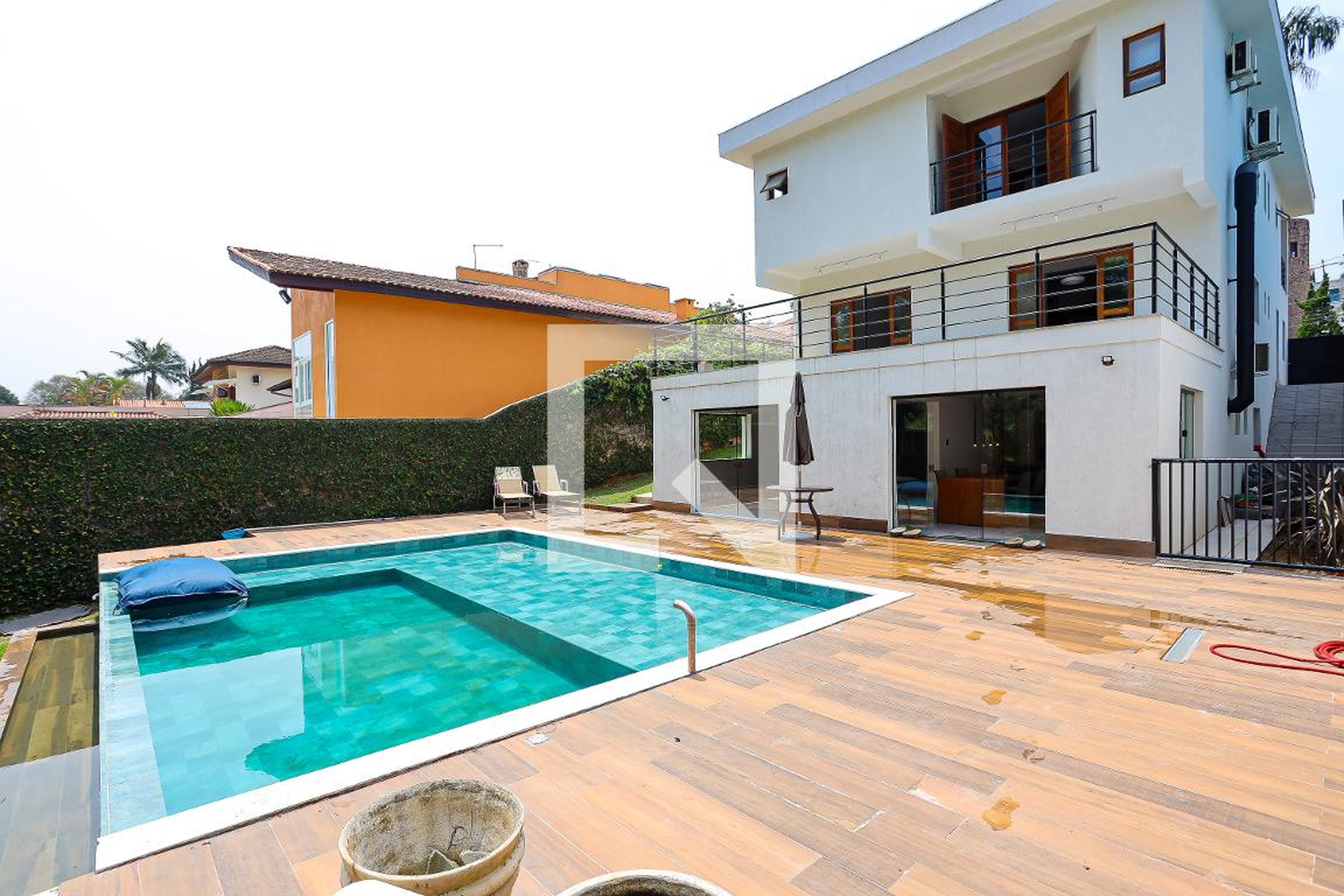 Piscina Condomínio em Rua Nova Jersey, 256