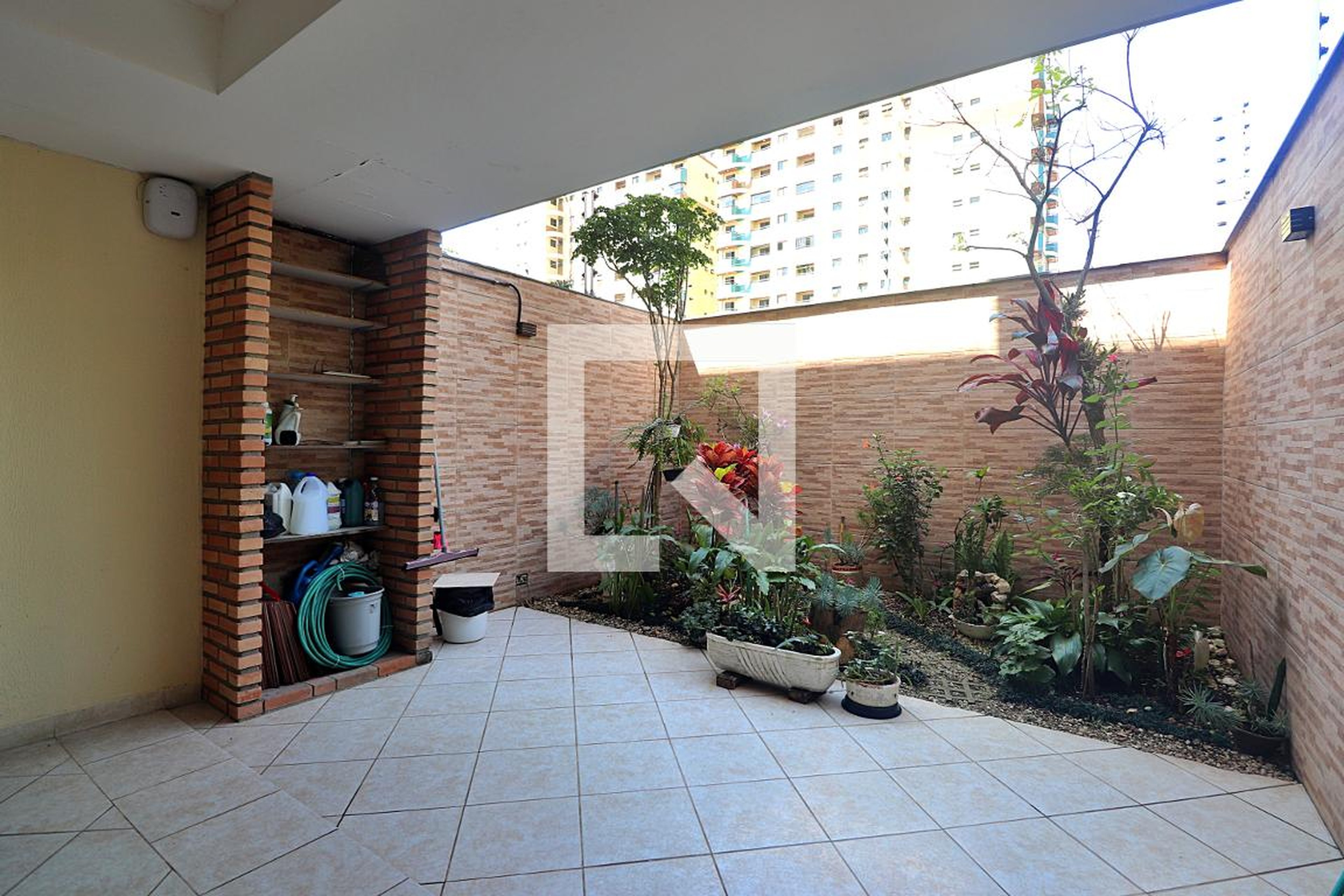 Área comum - Conselheiro Justino  671