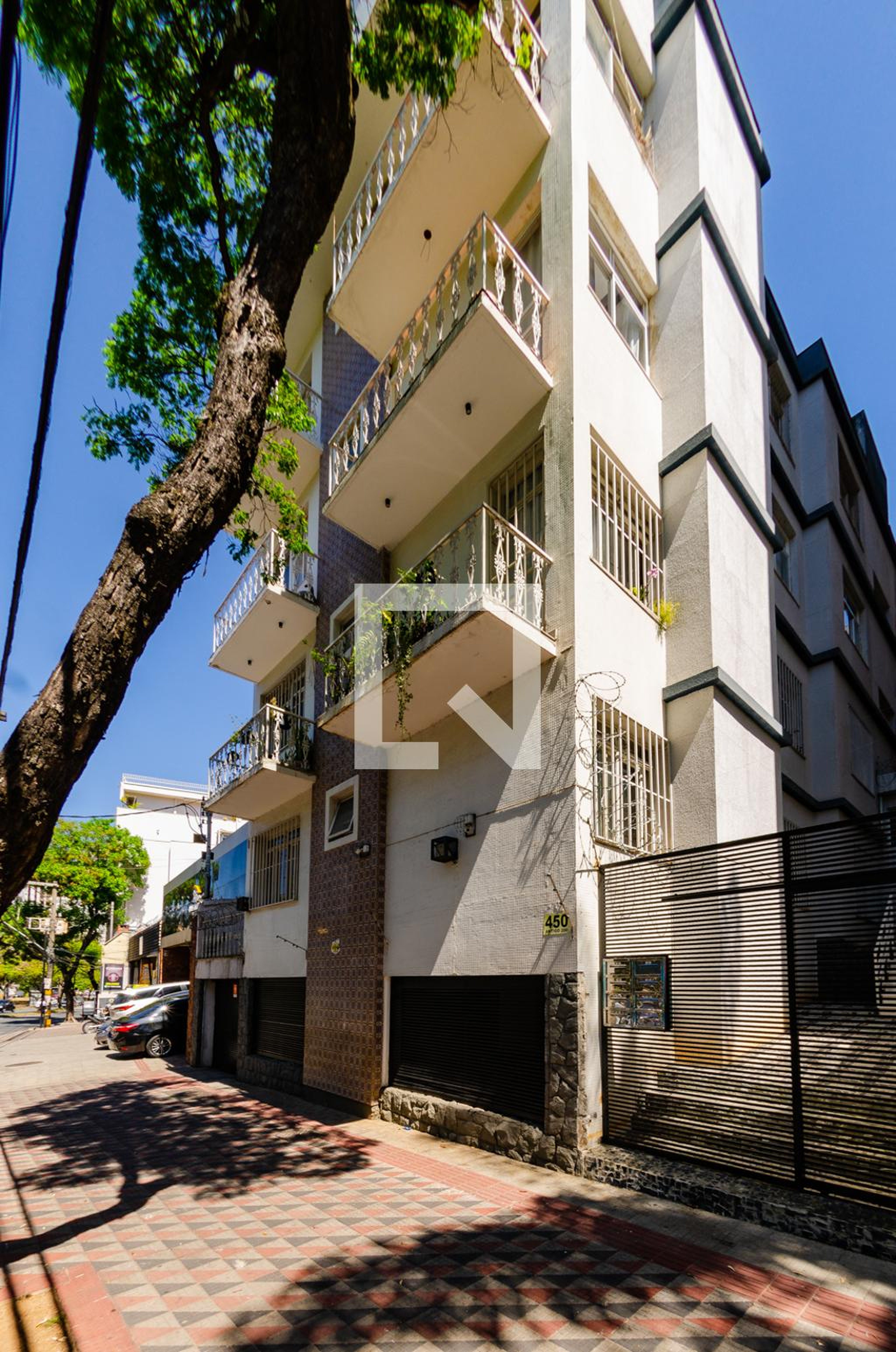 Fachada Condomínio em Avenida Arthur Bernardes, 450