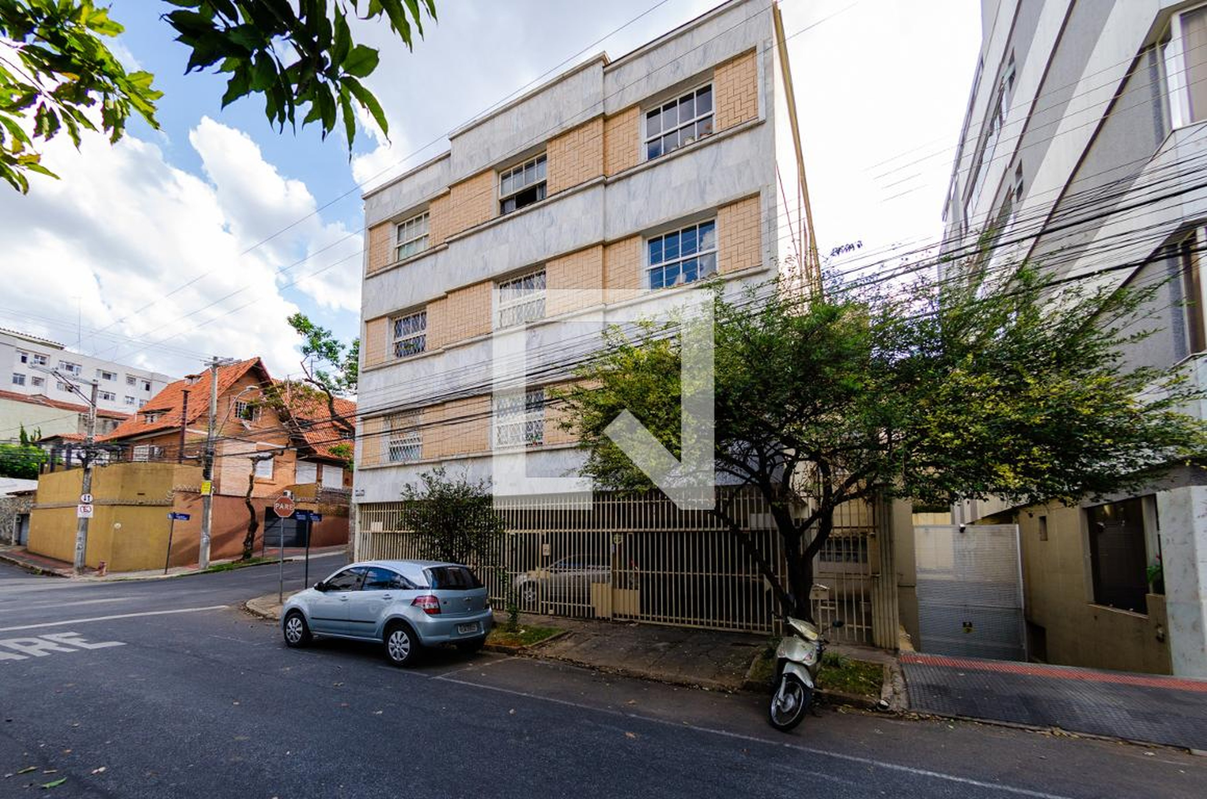 Fachada Condomínio em Rua Eduardo Pôrto, 640