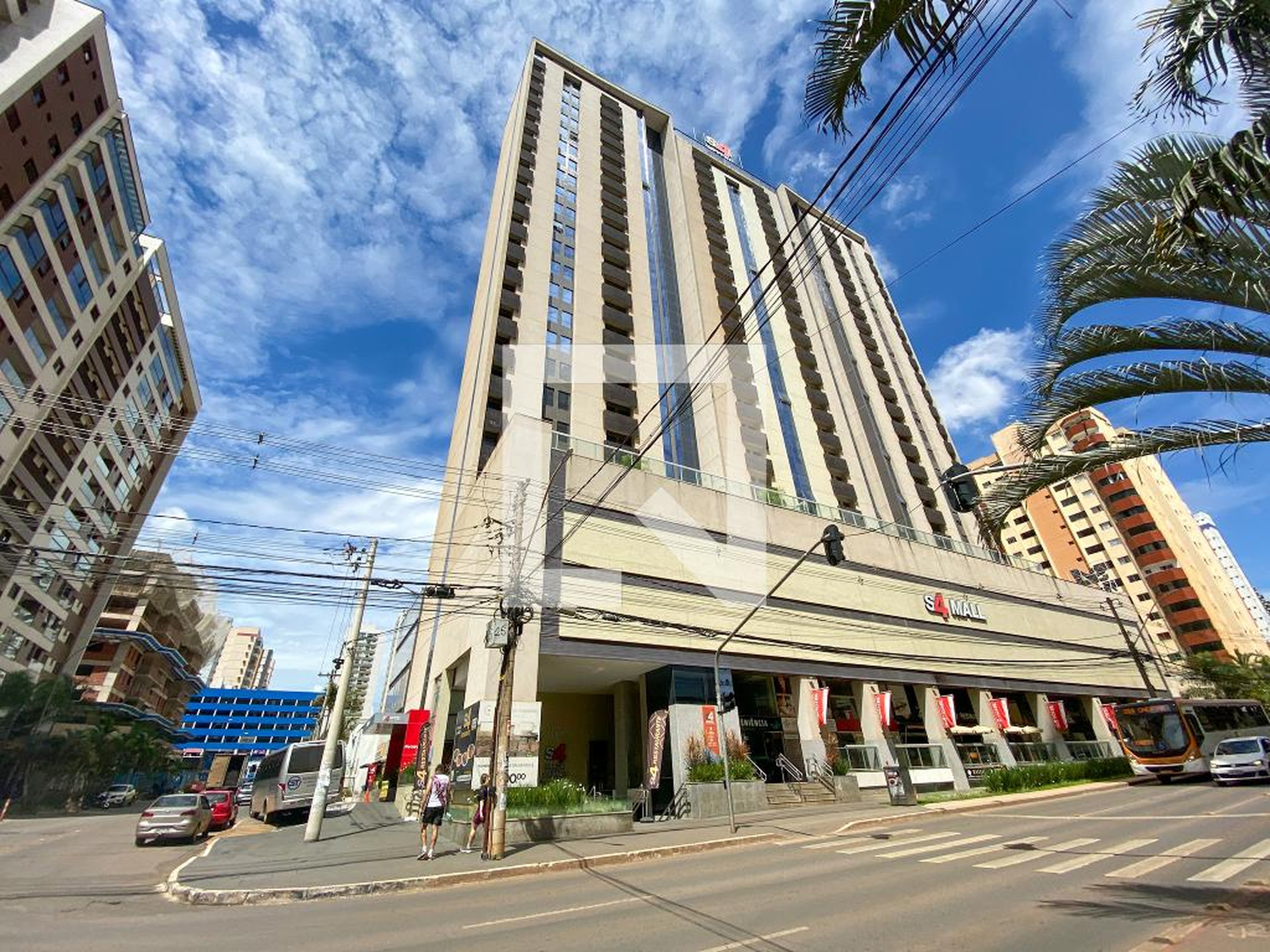 Fachada Condomínio S4 Hotel