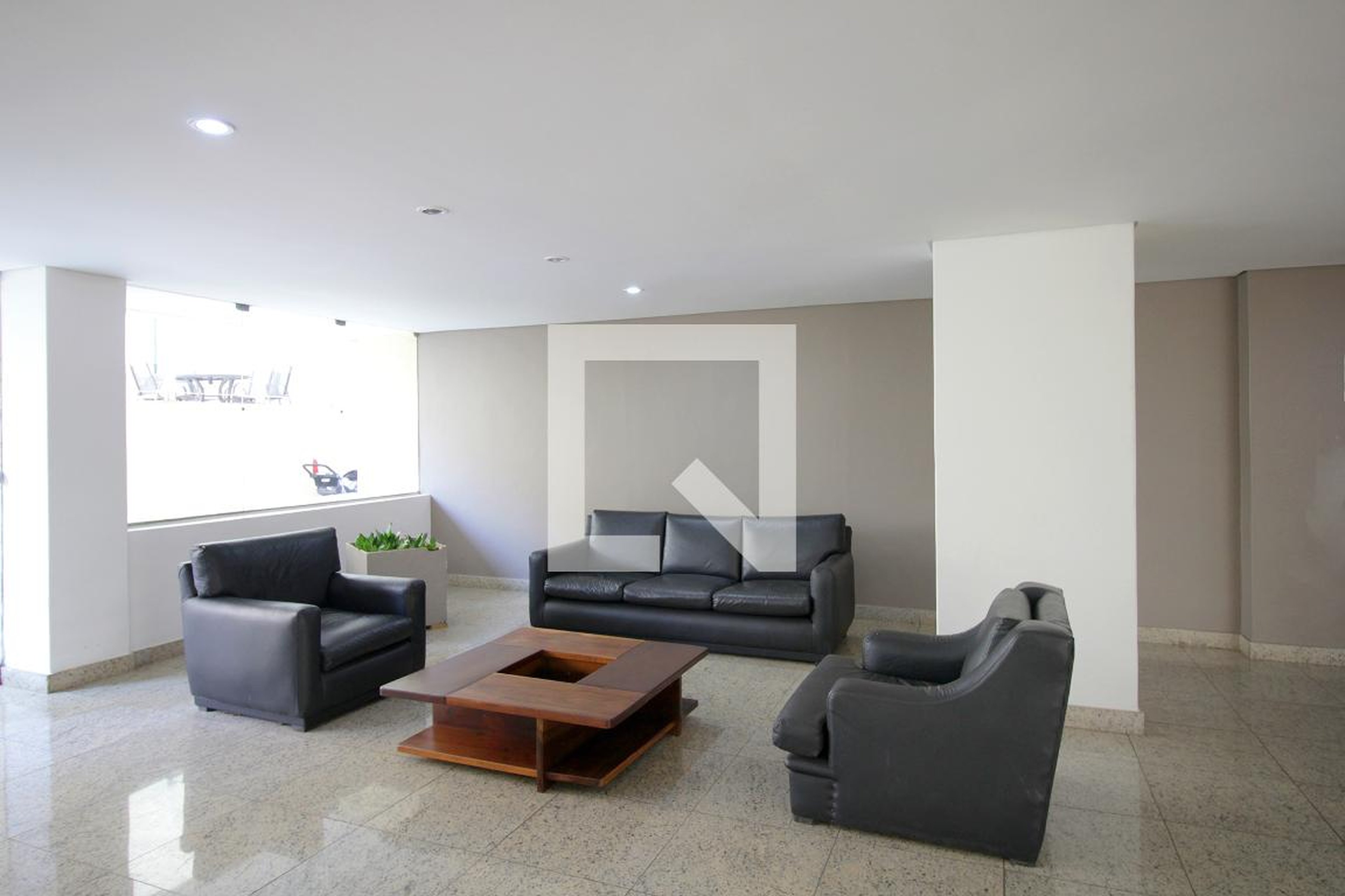 Hall social - Edifício Beatriz Câmara