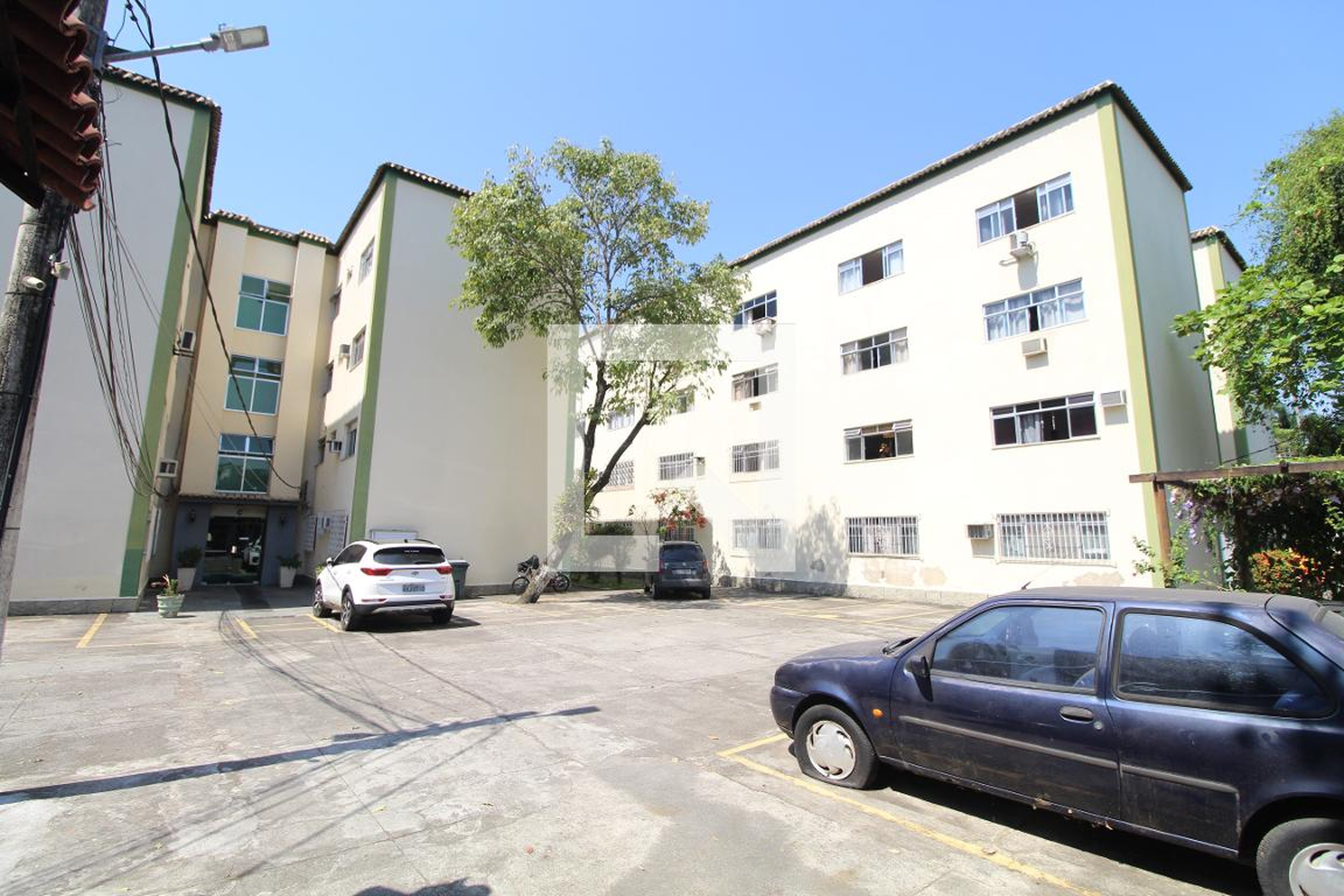 Fachada Condomínio Jardim Uruçanga