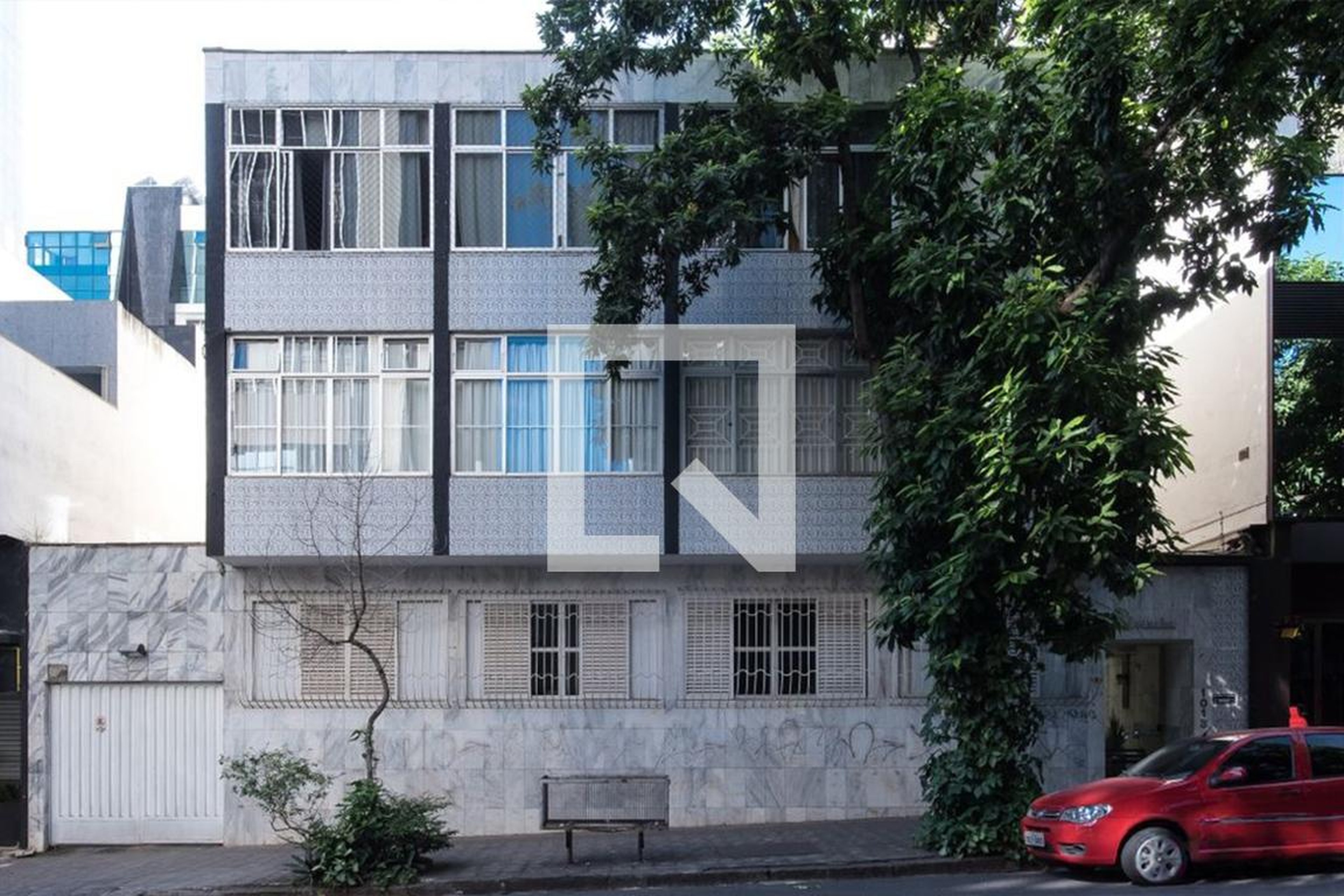 Fachada Condomínio em Rua Paraíba, 1013