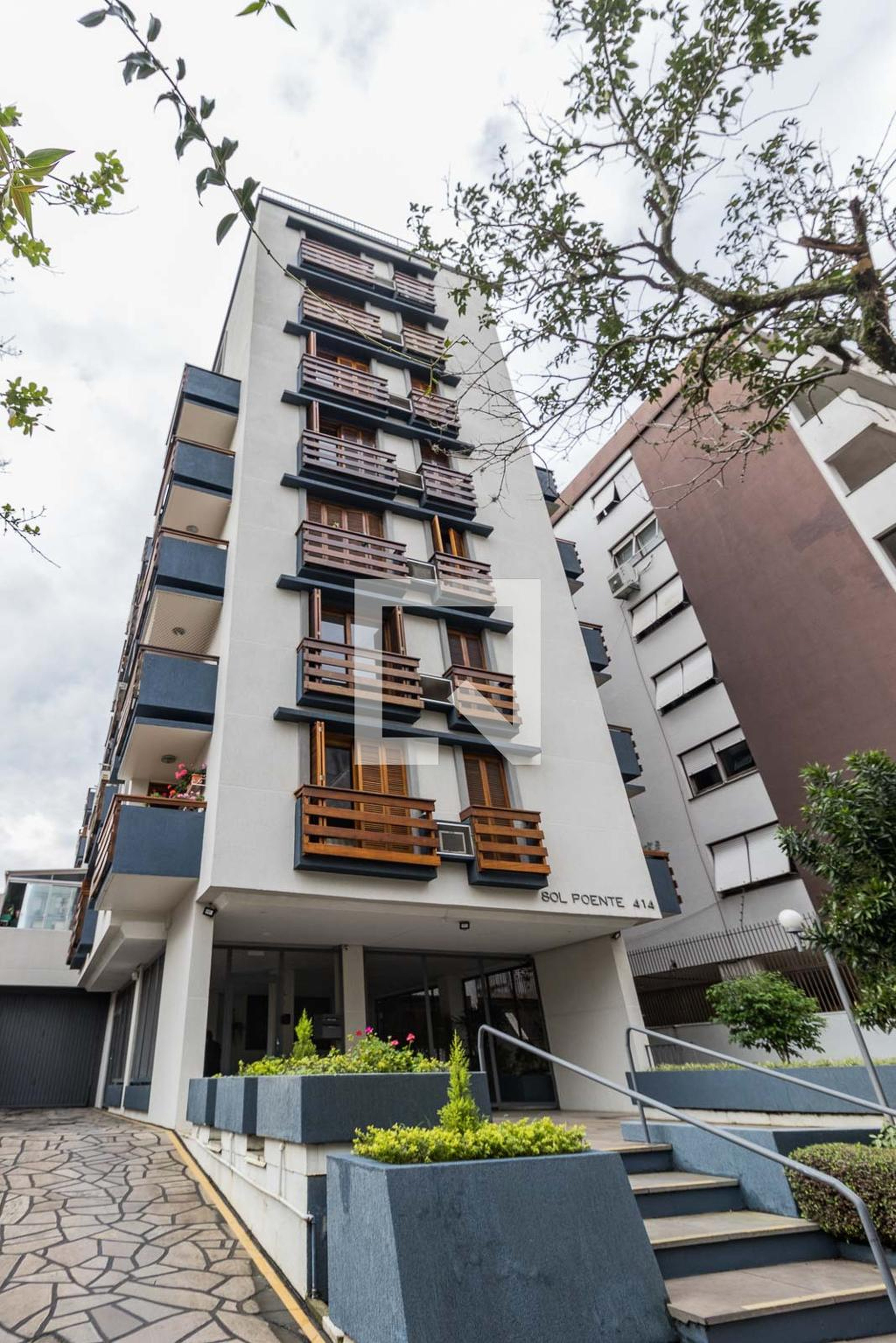 Fachada Condomínio em Rua André Puente, 414