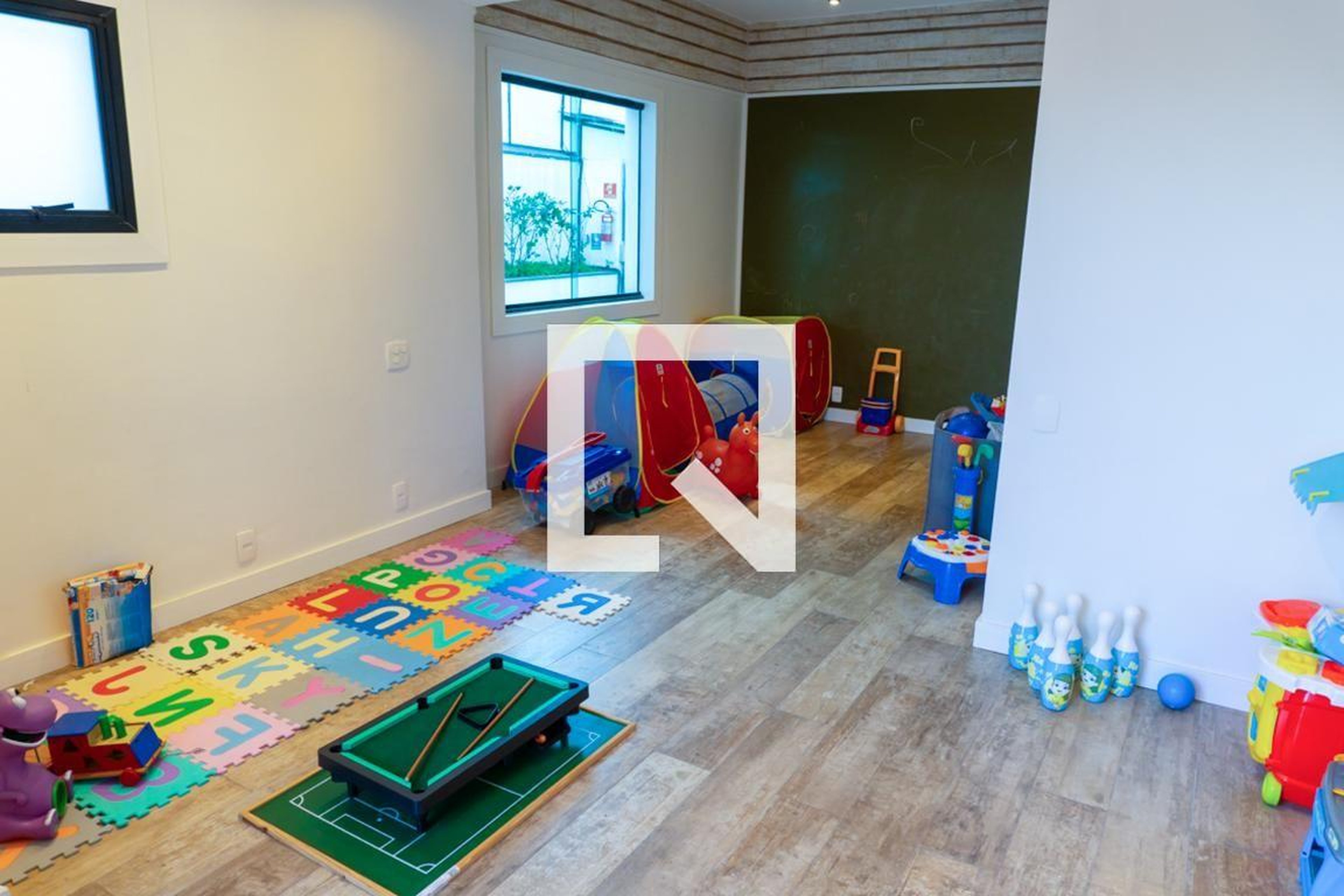 Brinquedoteca - Amadeu rey