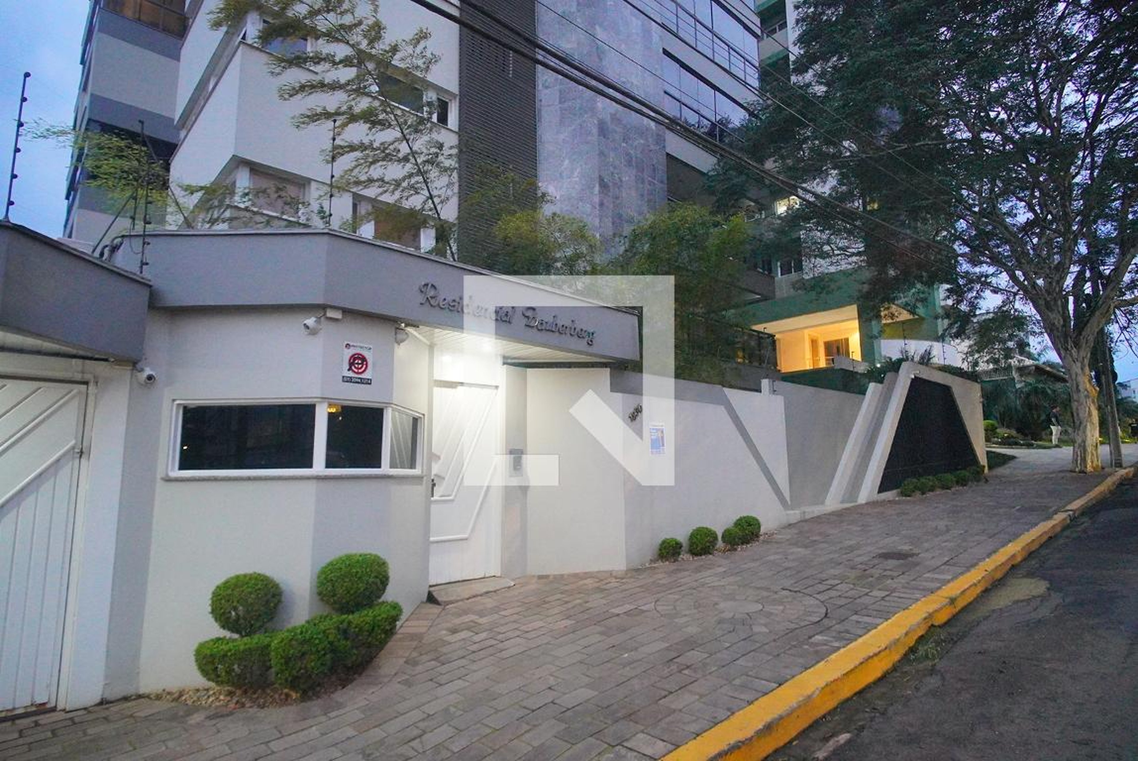 Fachada Condomínio em Rua Joaquim Nabuco, 1830