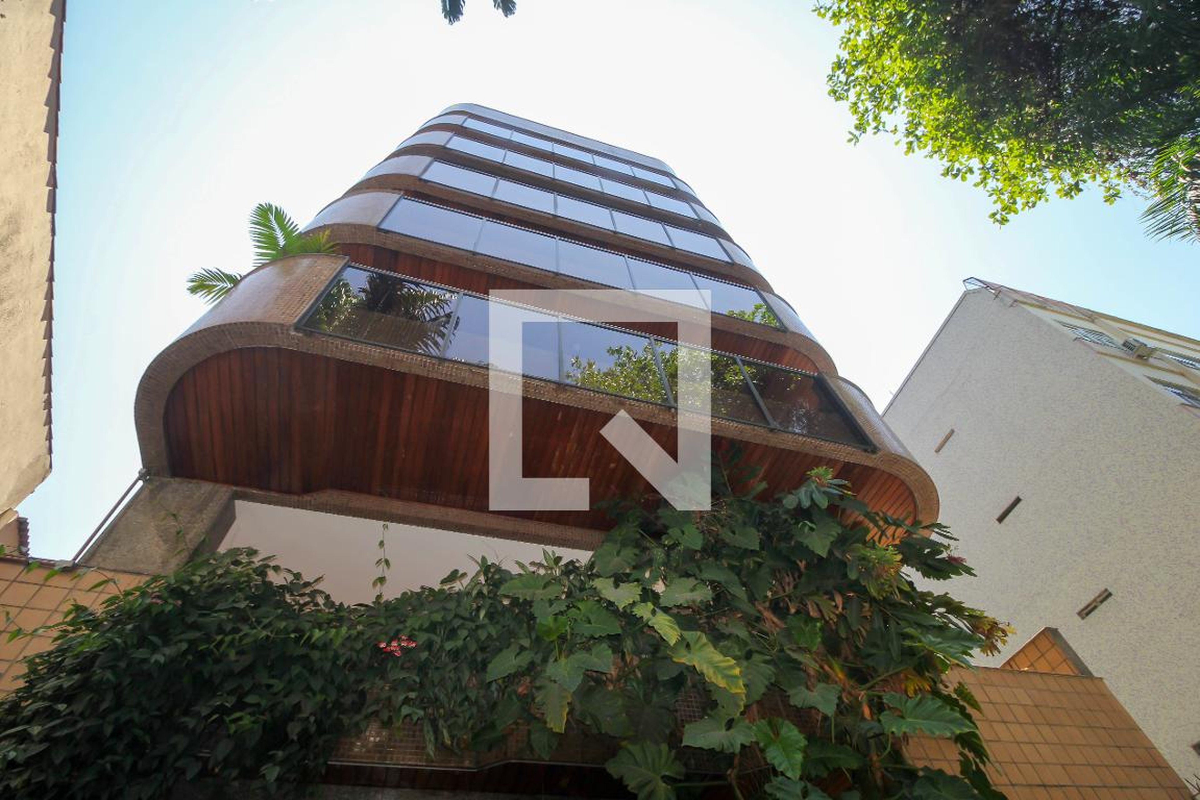 Fachada Condomínio em Rua Paissandu, 270