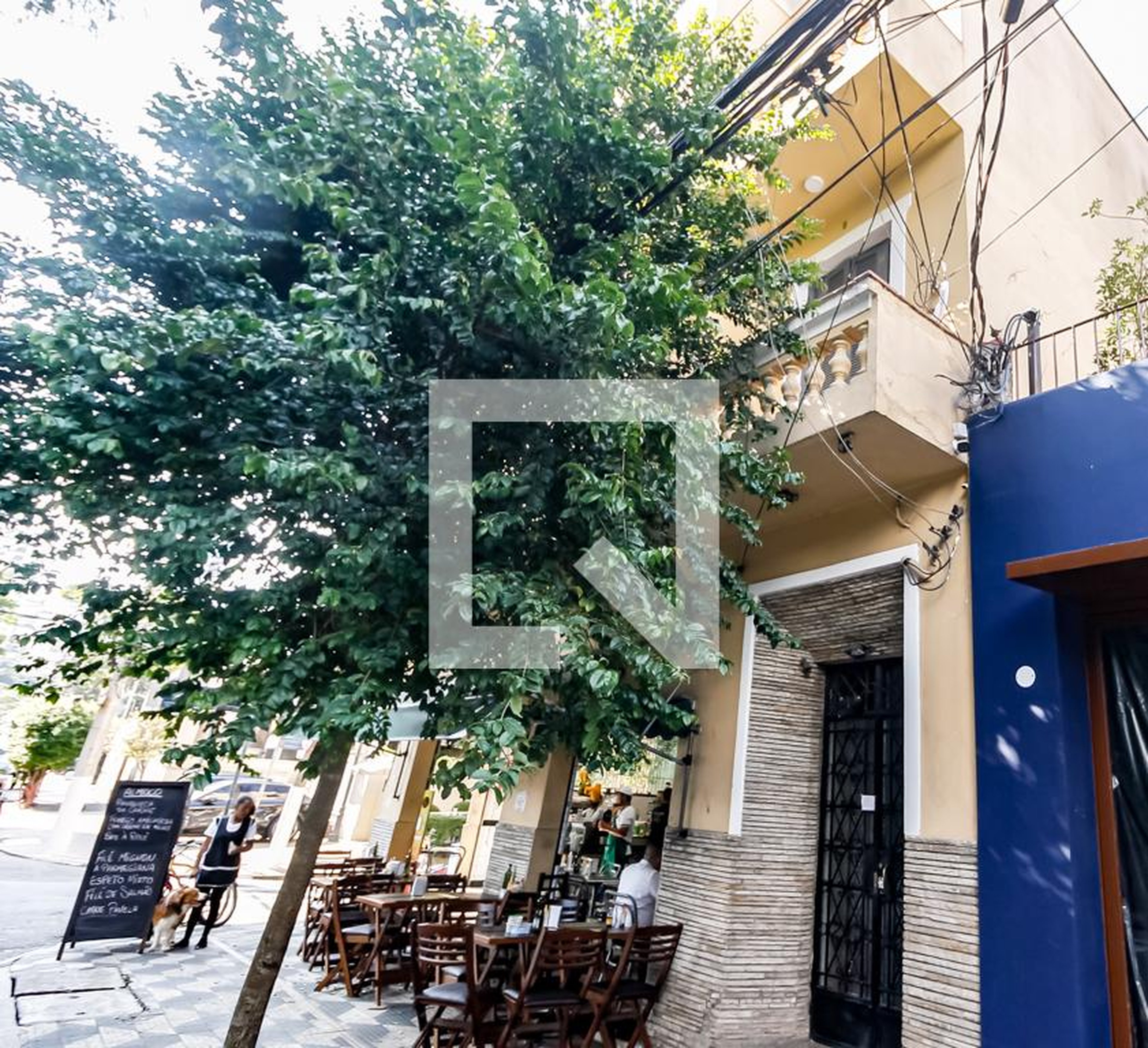 Entrada - Edifício Luciana