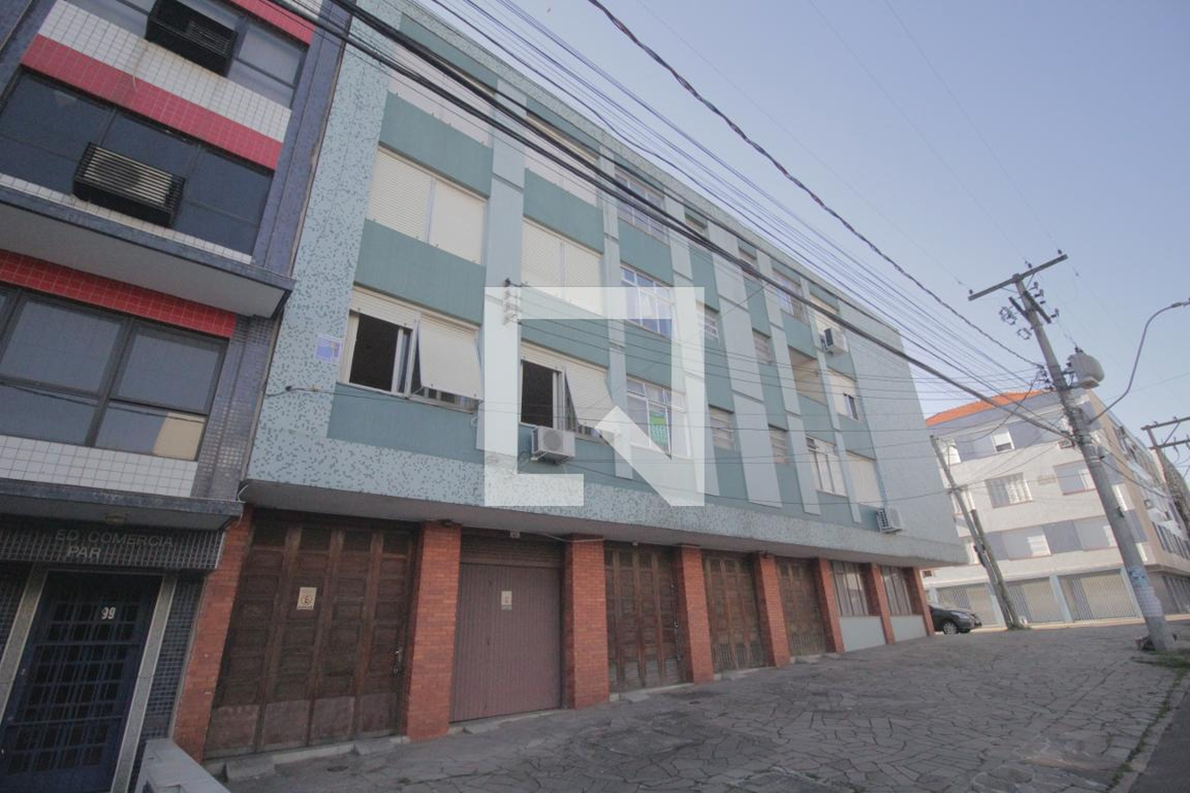 Fachada Condomínio em Rua João de Magalhães, 10