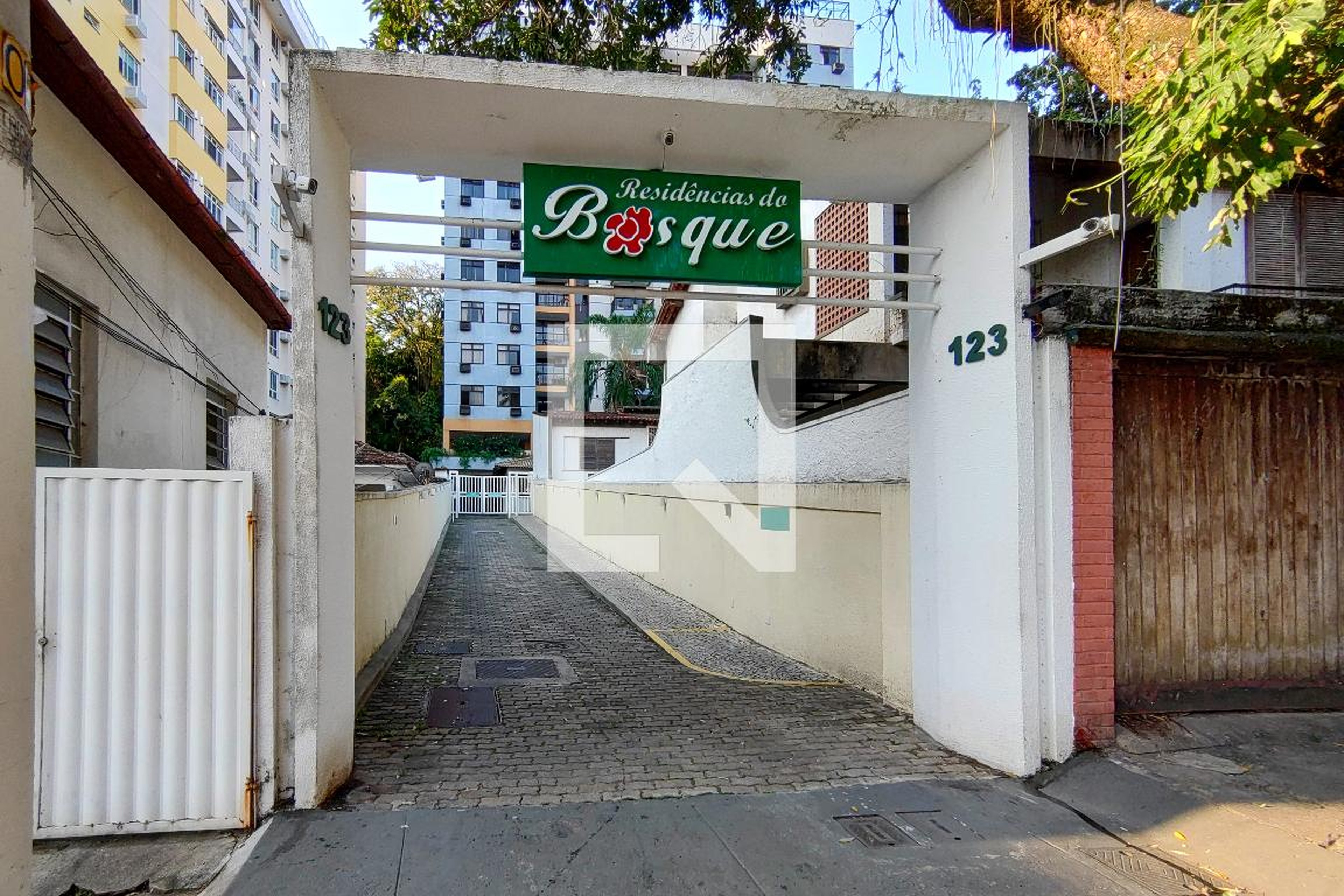 Fachada do Prédio Condomínio Residências do Bosque