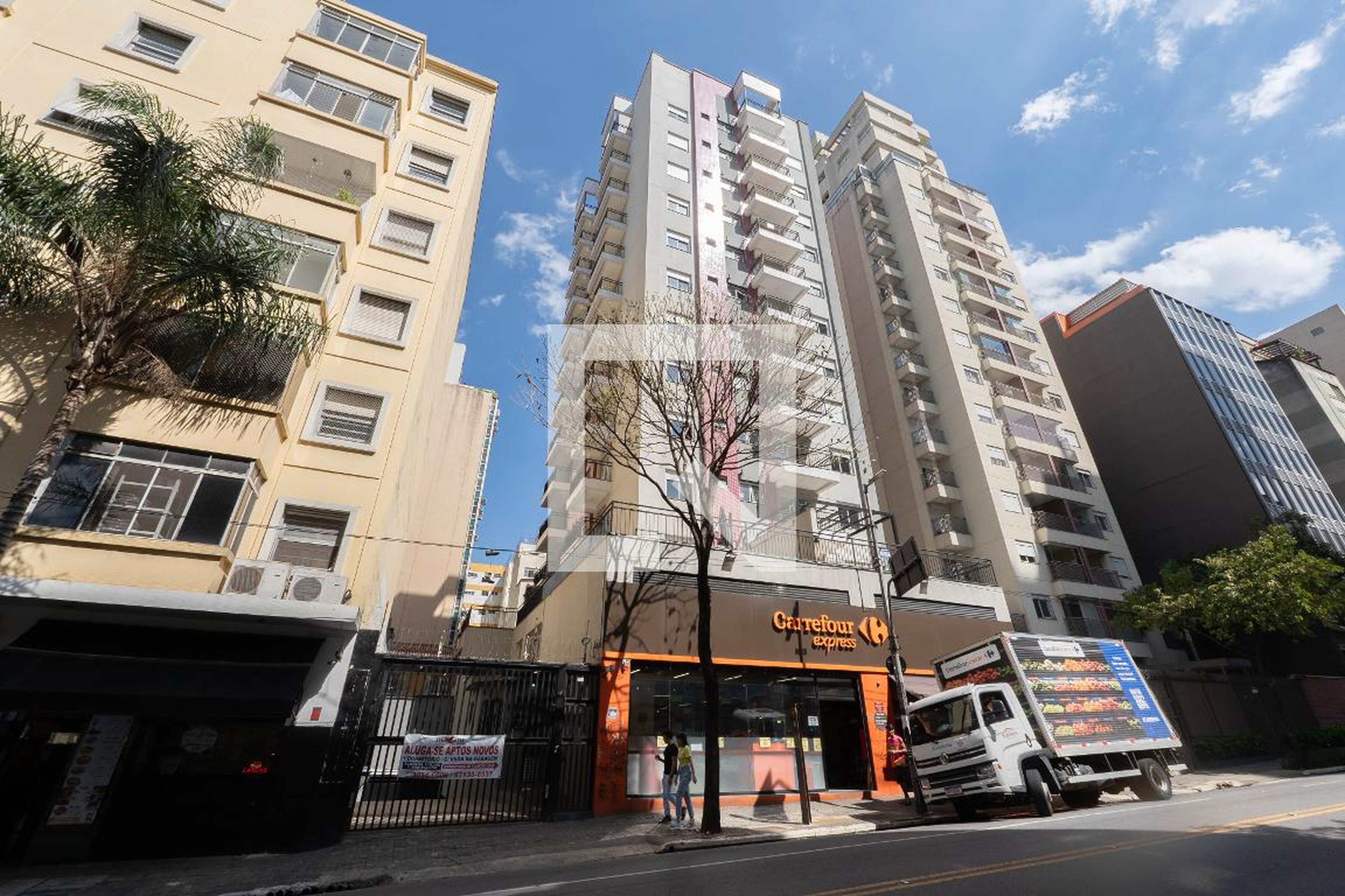 Fachada Condomínio em Rua Augusta, 403