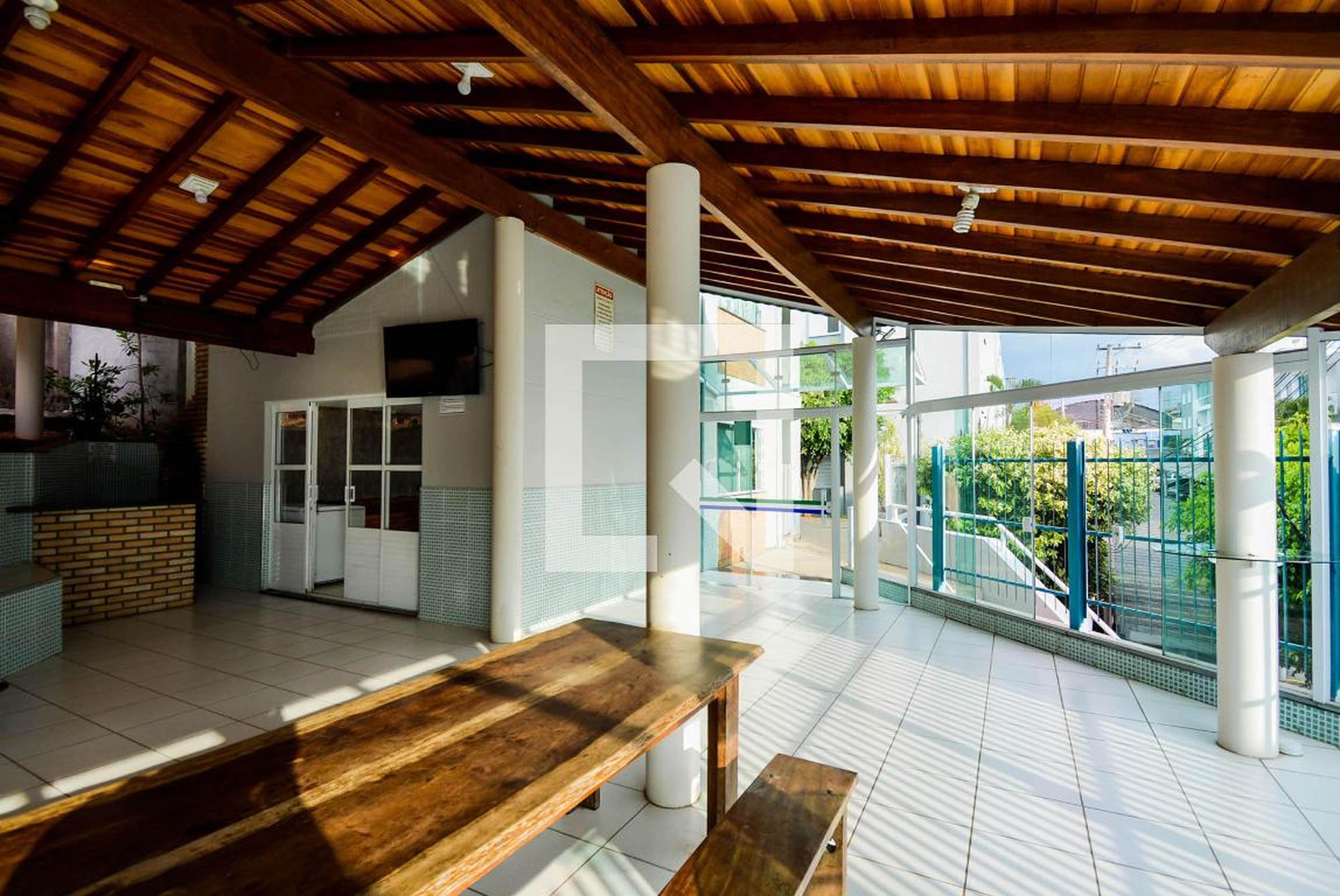 Churrasqueira - Jardim das Flores