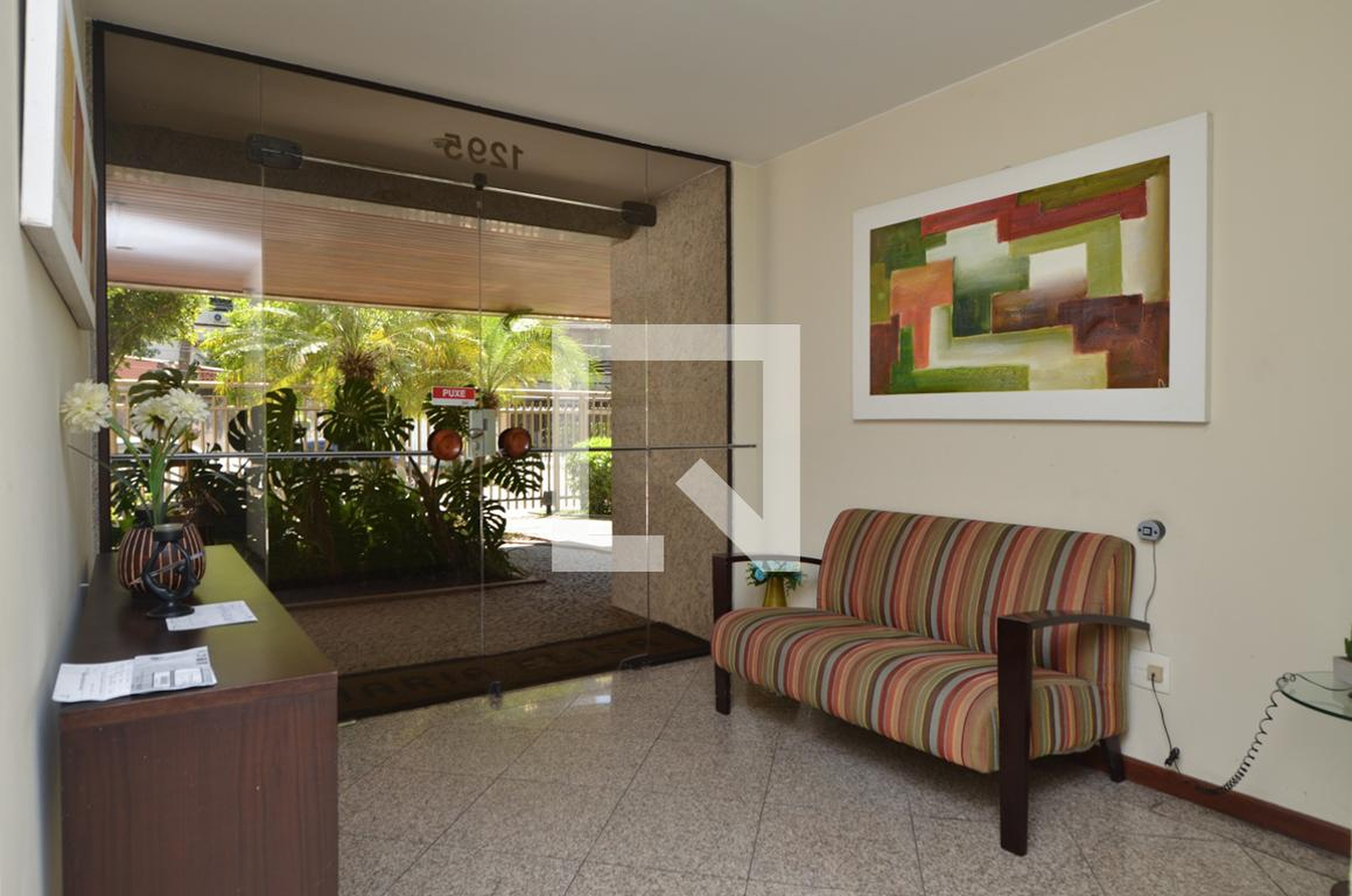 Hall de Entrada - Edifício Maria Elisa