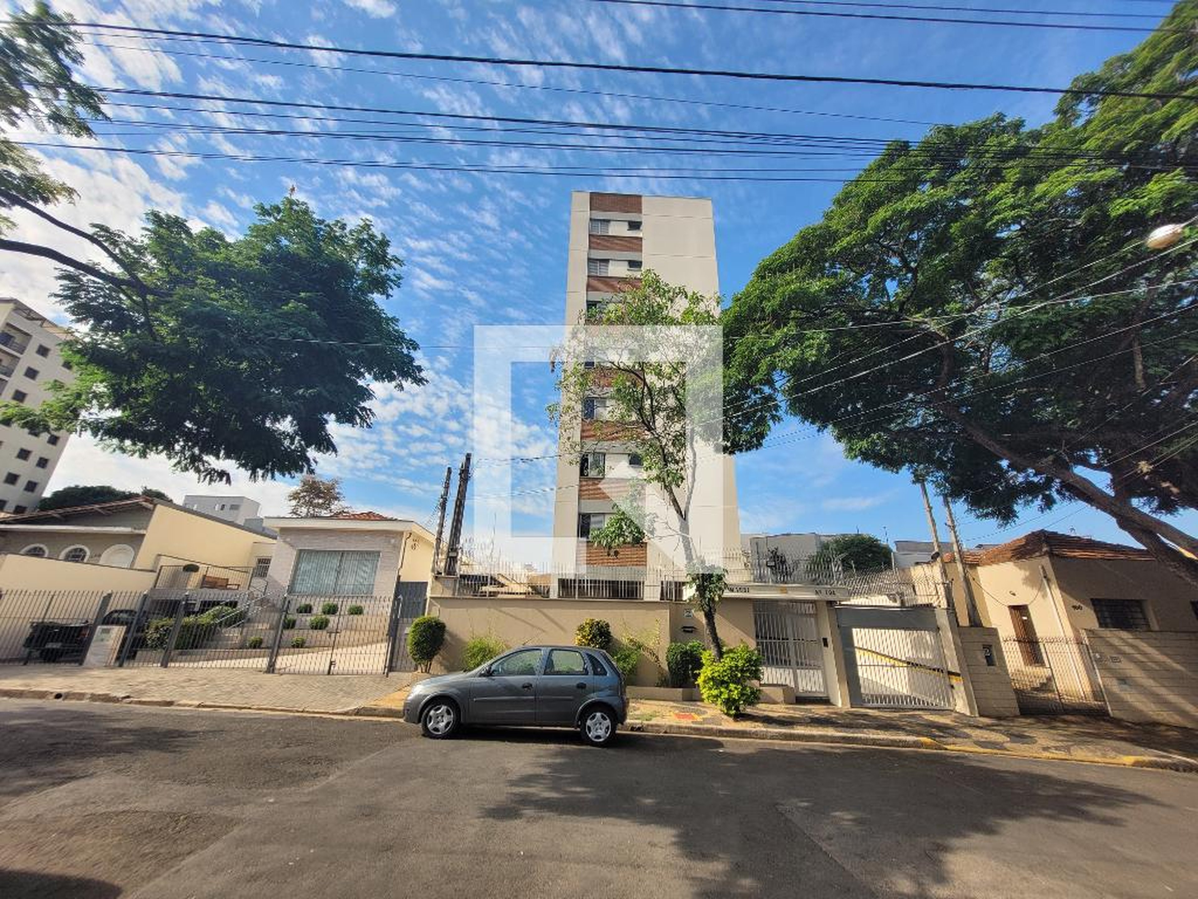 Fachada do Prédio Condomínio Madri