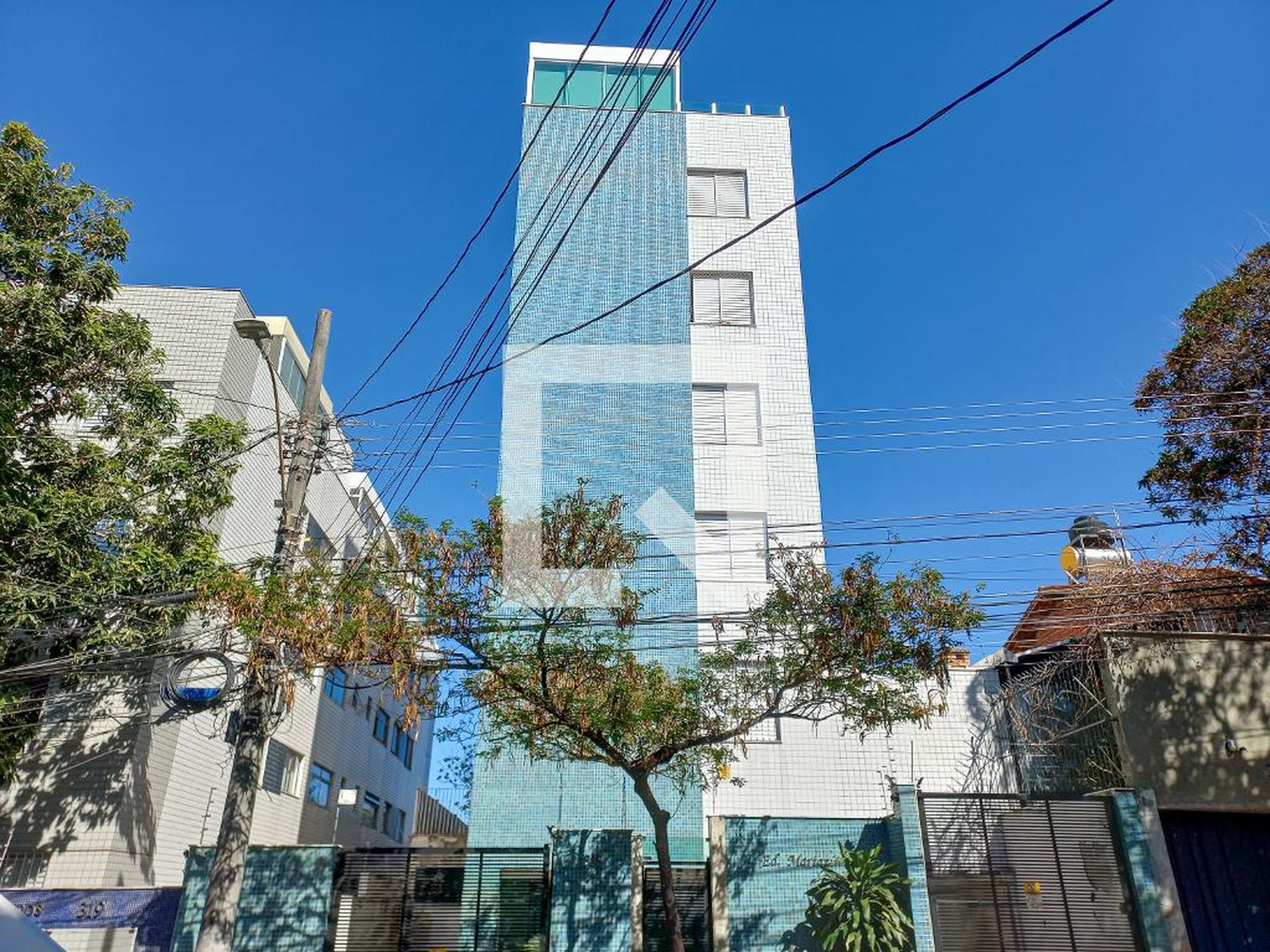 Fachada Condomínio em Rua General Carneiro, 333