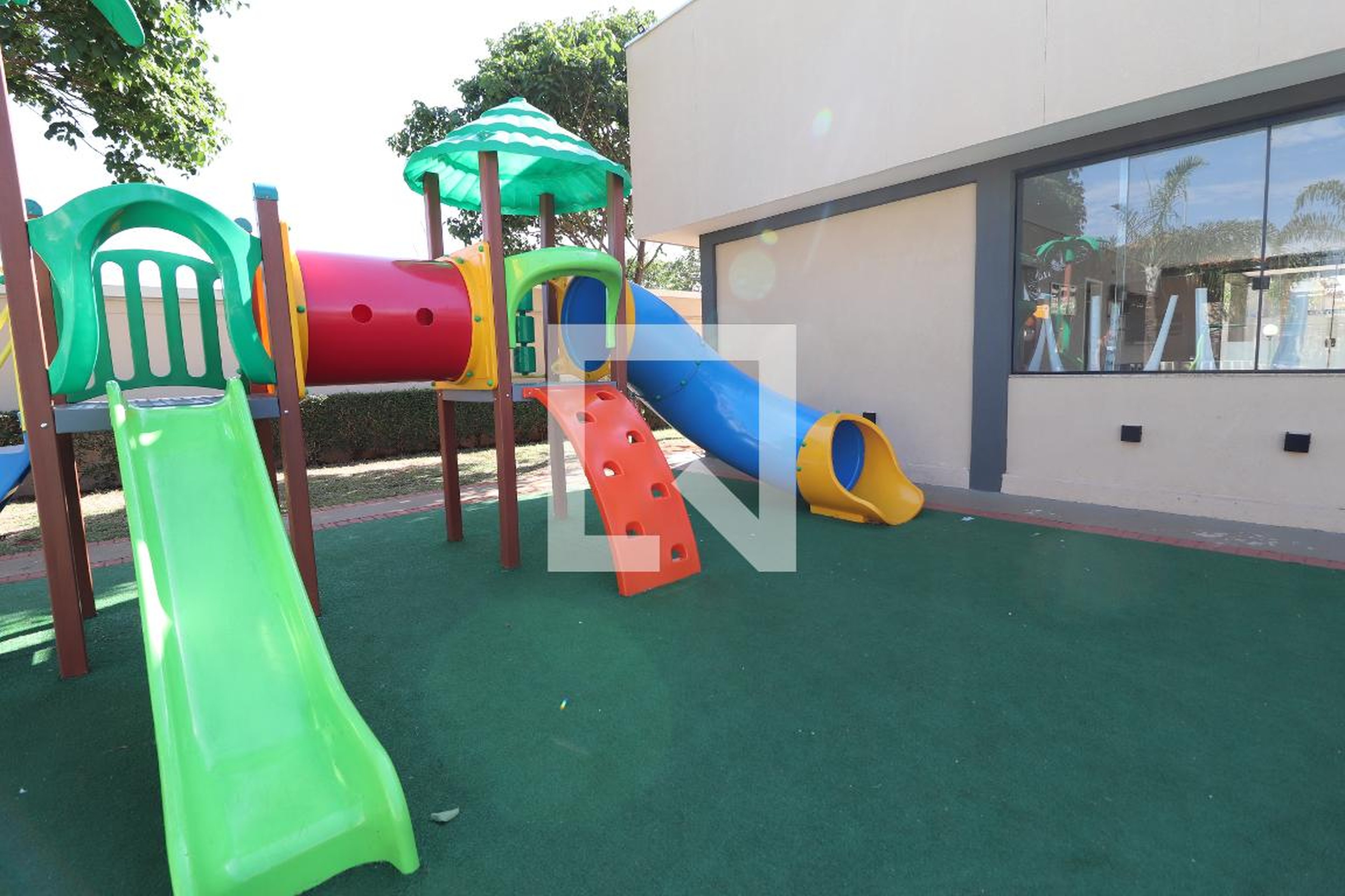 Playground - The Palms