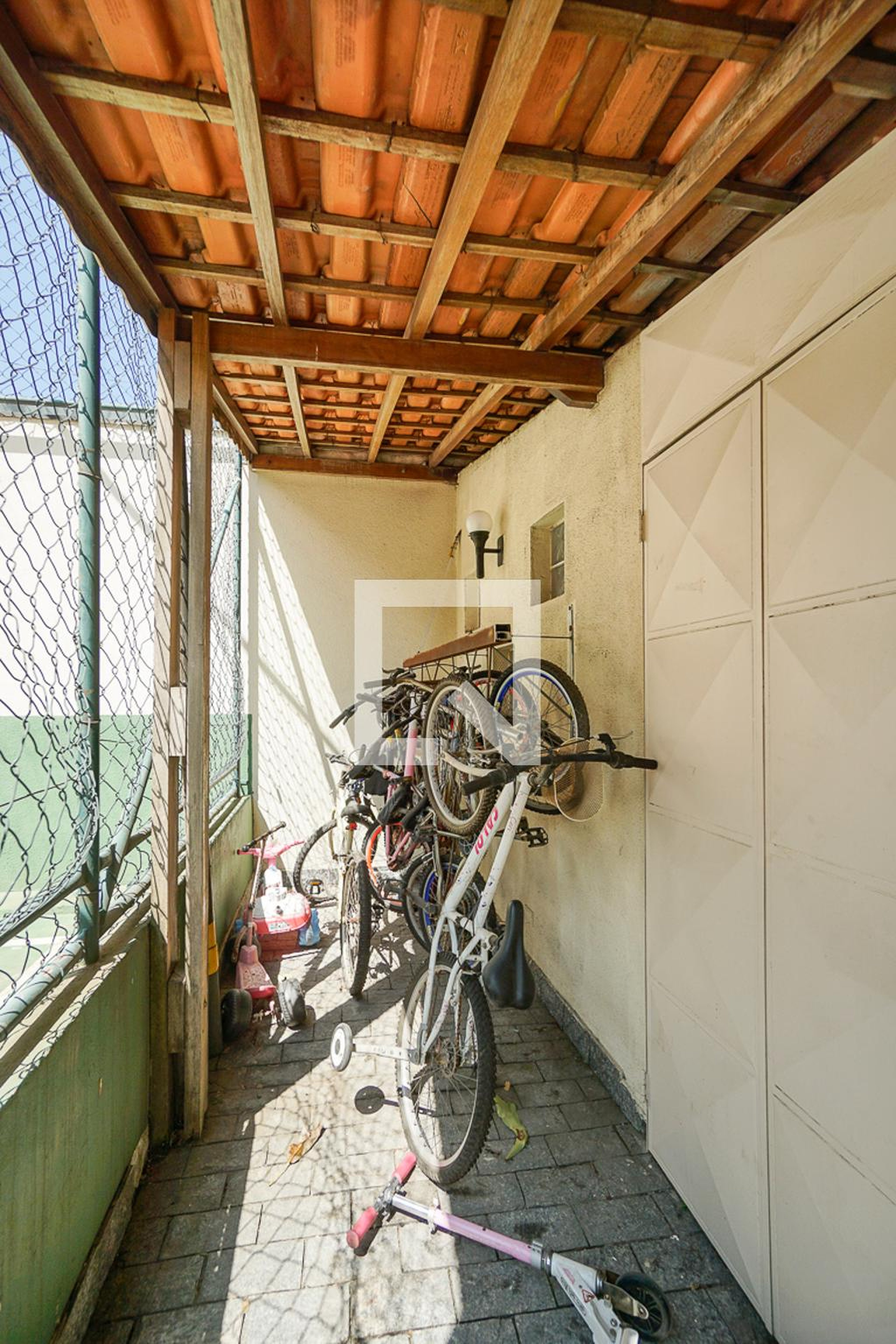 Bicicletário - Edifício Villa Lobos