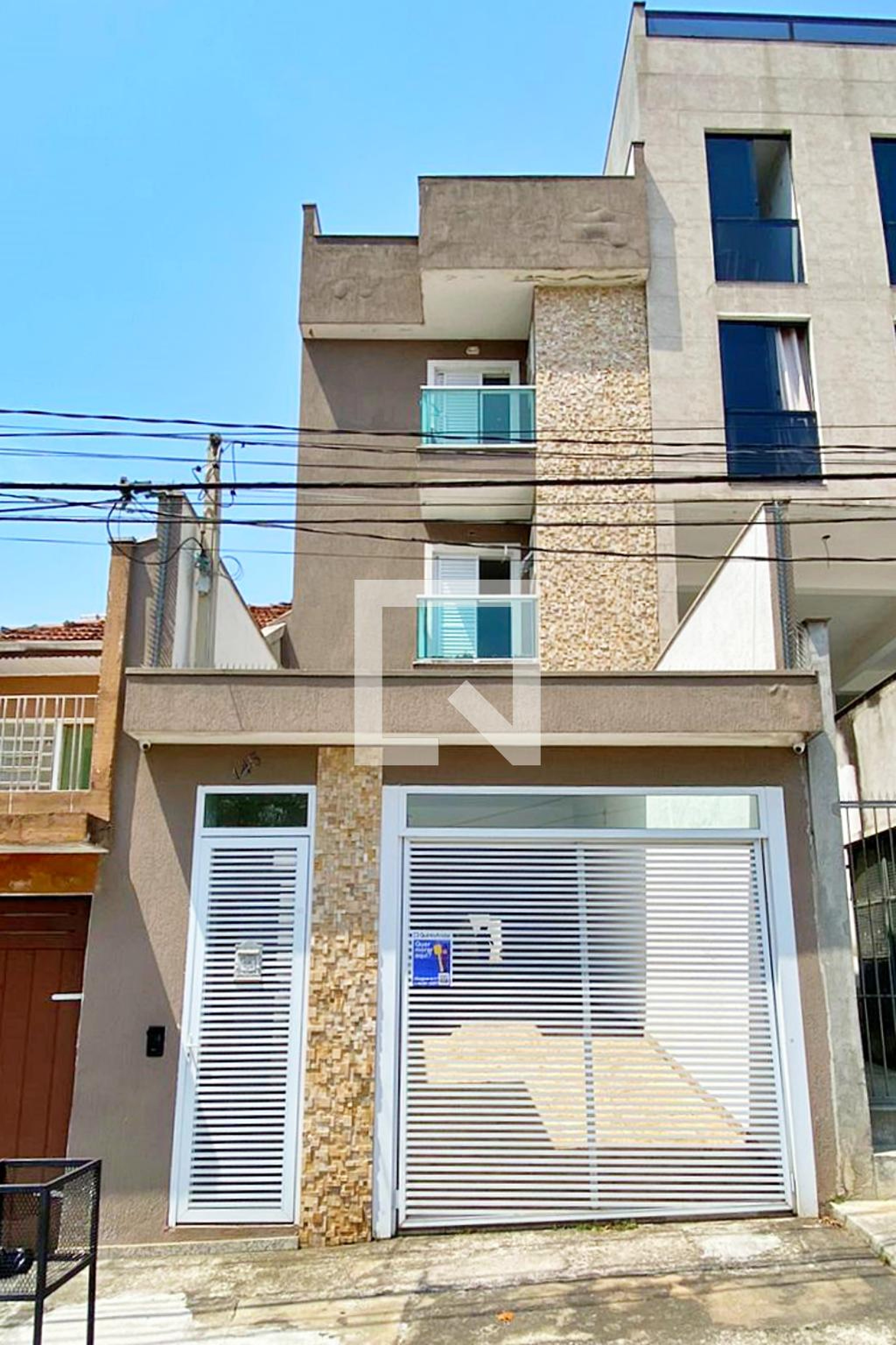 Fachada Condomínio em Travessa Itaúna, 145