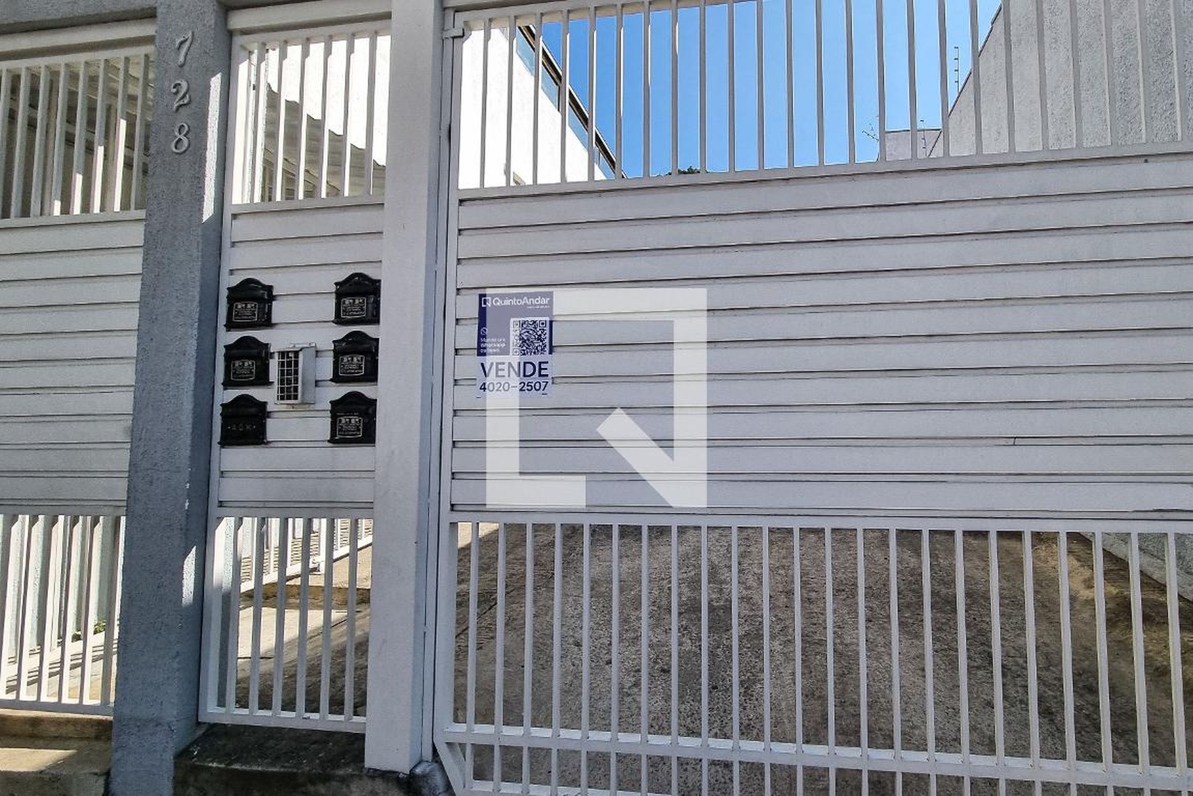 Fachada Condomínio em Rua Domingos Afonso, 728