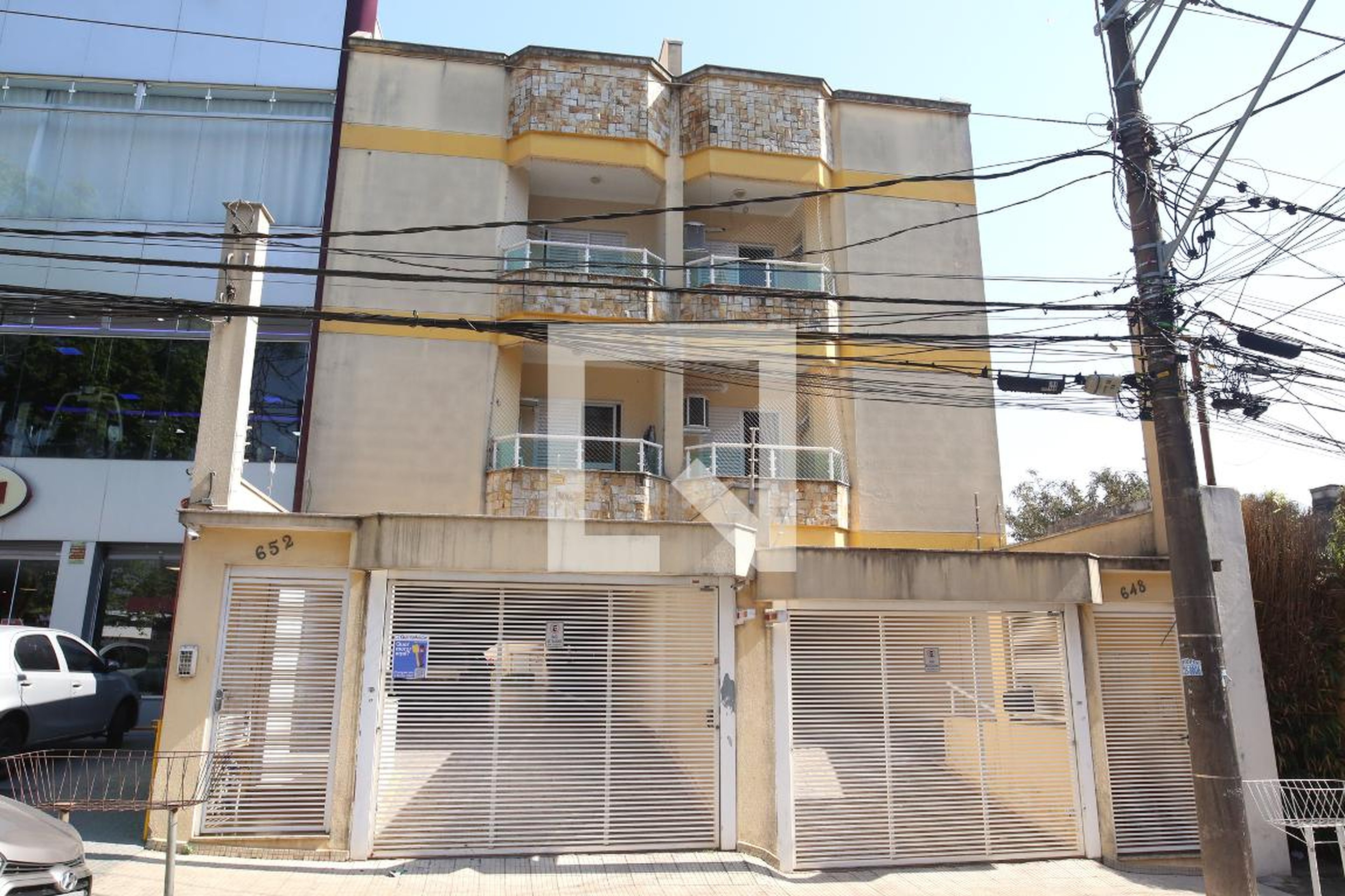 Fachada Condomínio em Rua Marina, 652