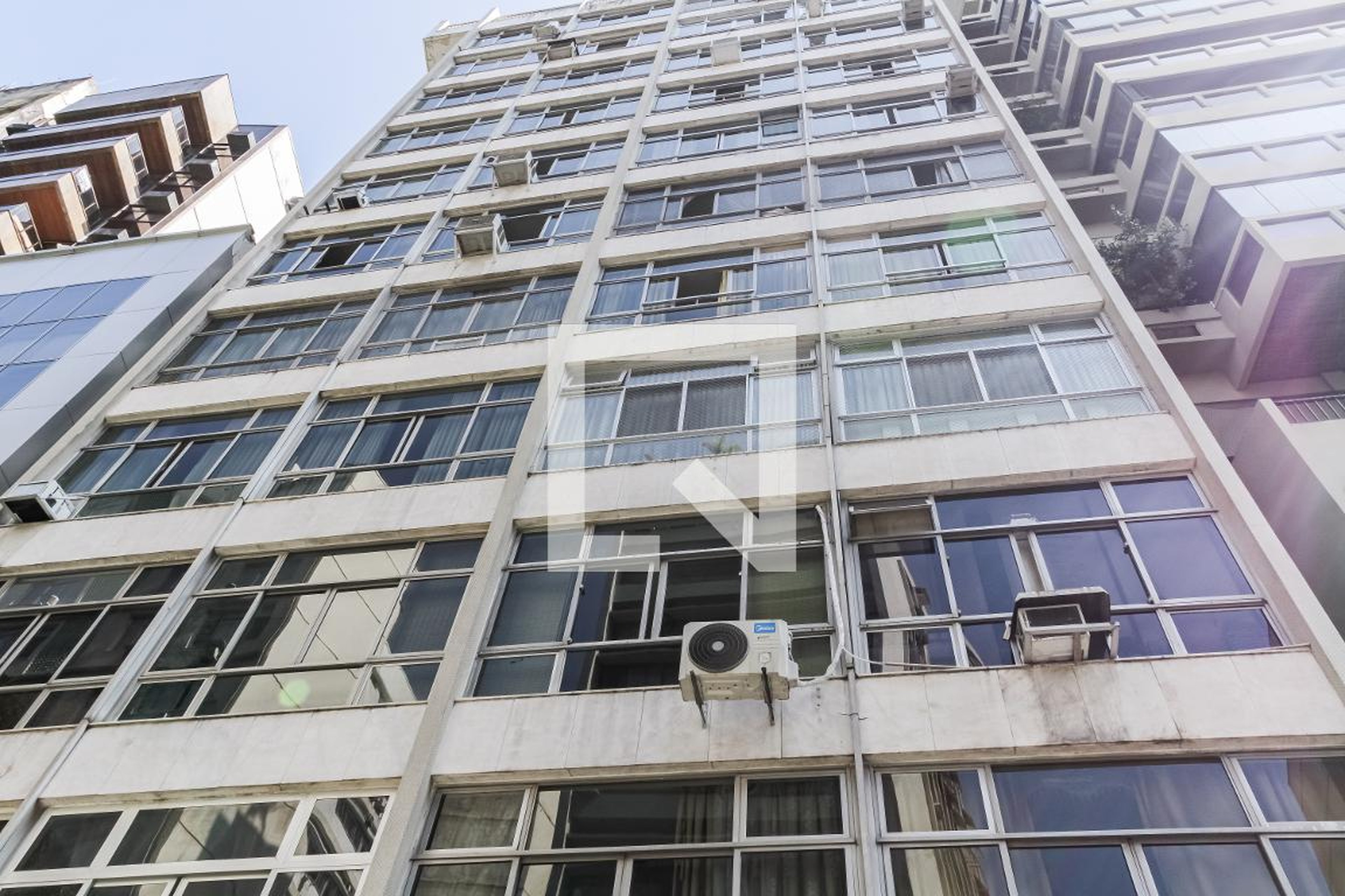 Fachada do Prédio Edifício Sabra