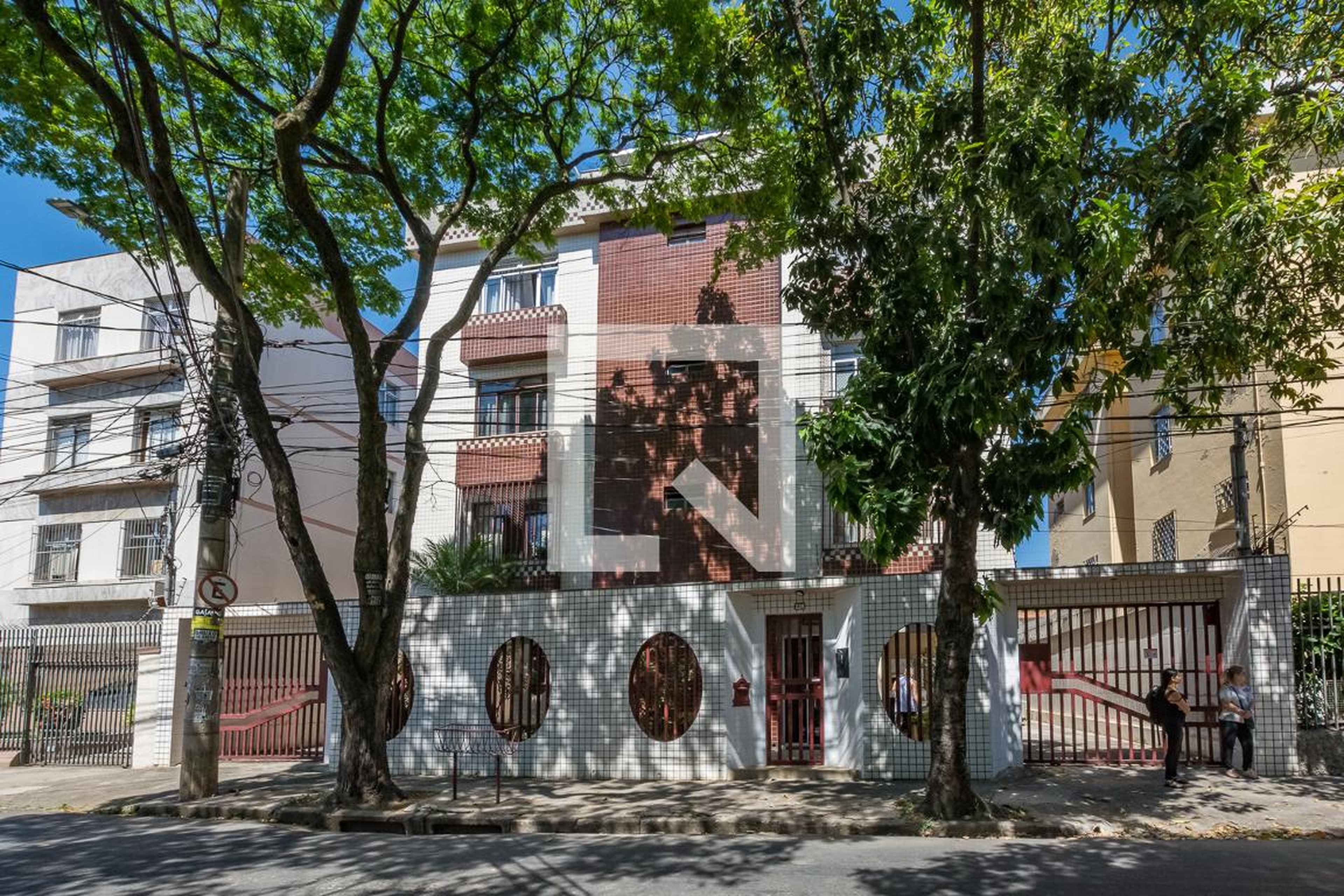 Fachada Condomínio em Rua Dom João Antônio dos Santos, 226