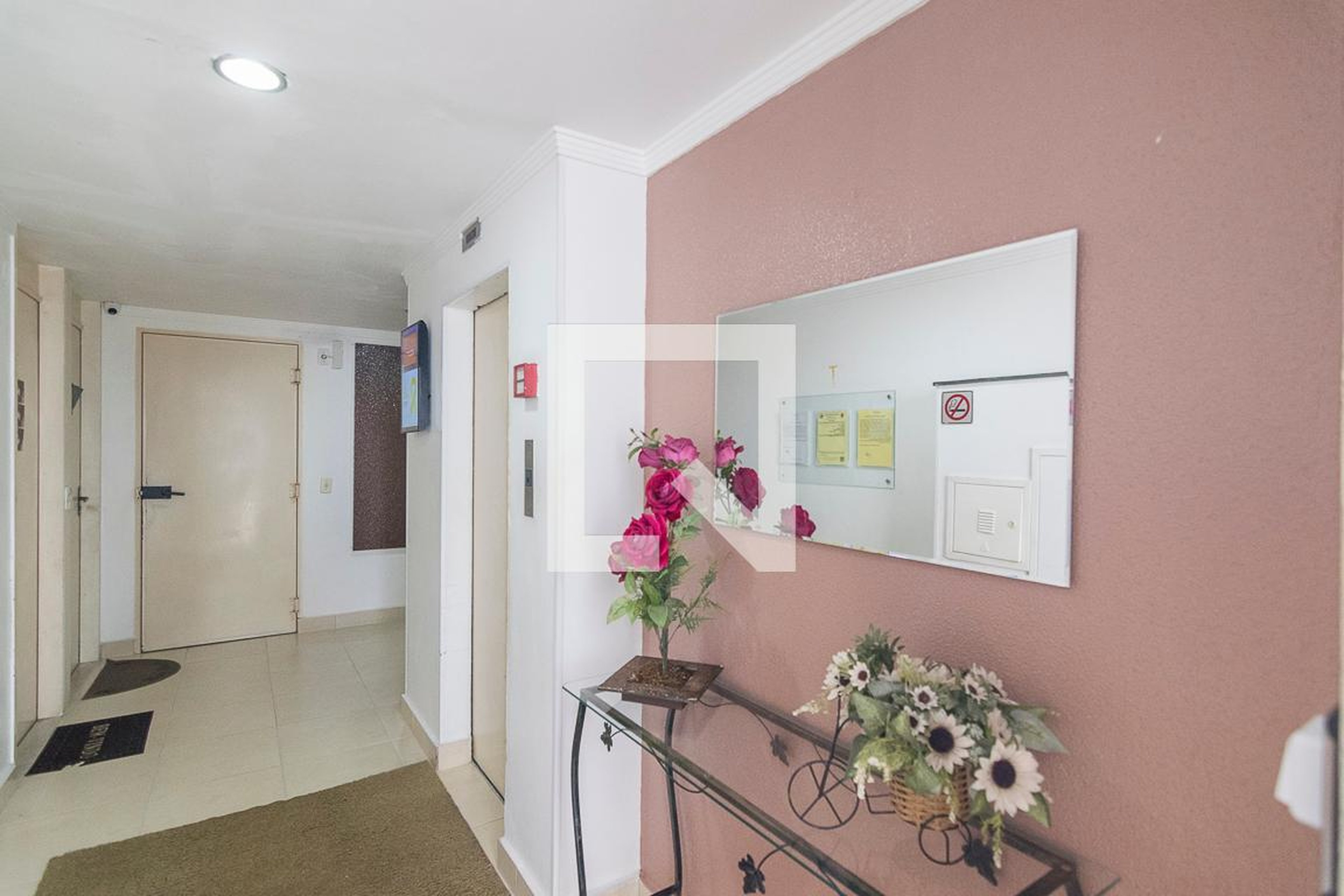 Hall de Entrada - Madeiras