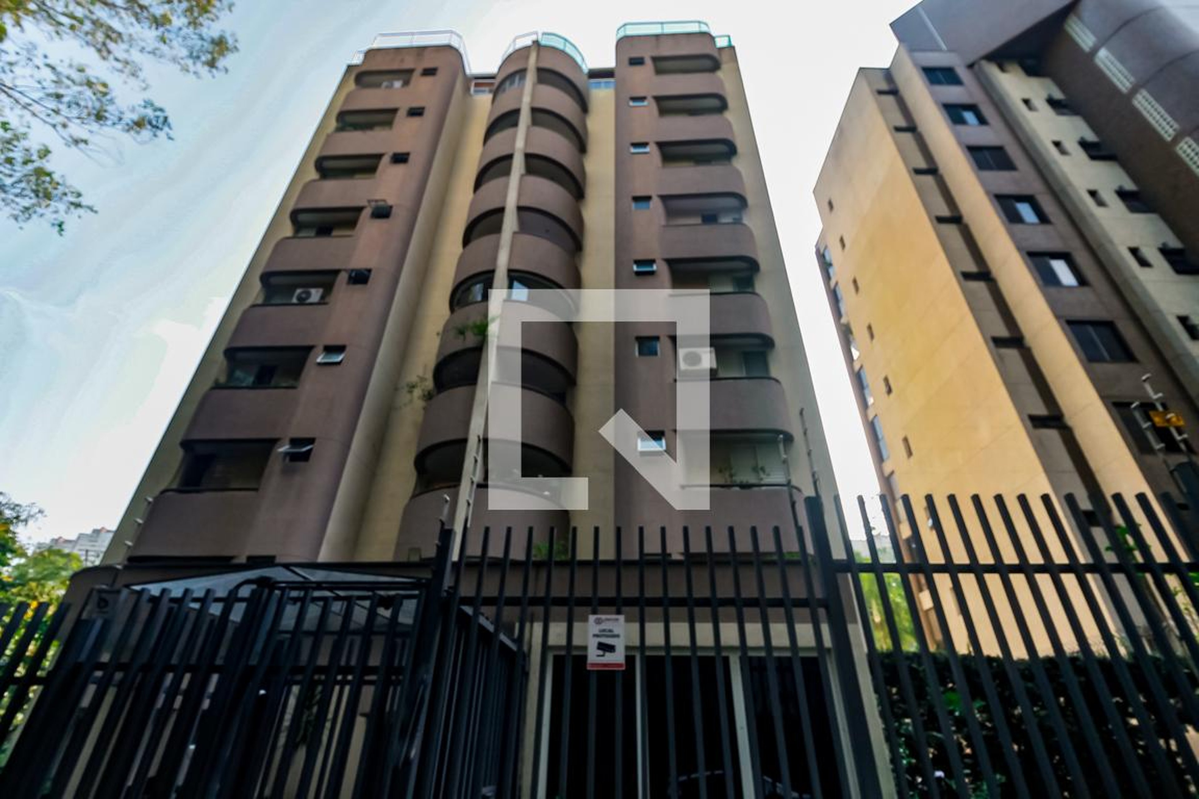 Fachada do Prédio Condomínio Aquarius