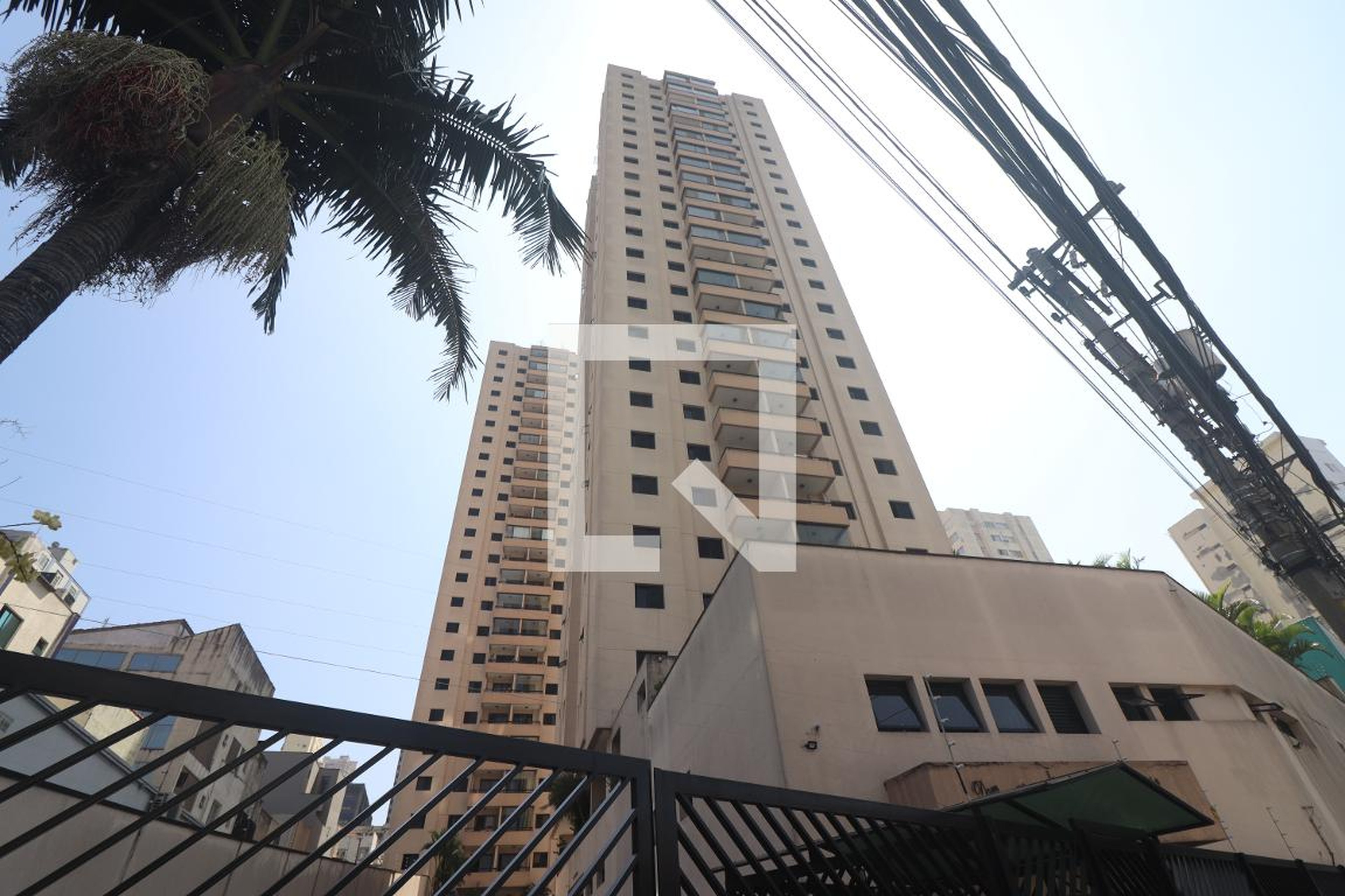 Fachada do prédio Condomínio Conjunto Residencial Don Leonardo e Don Felipe