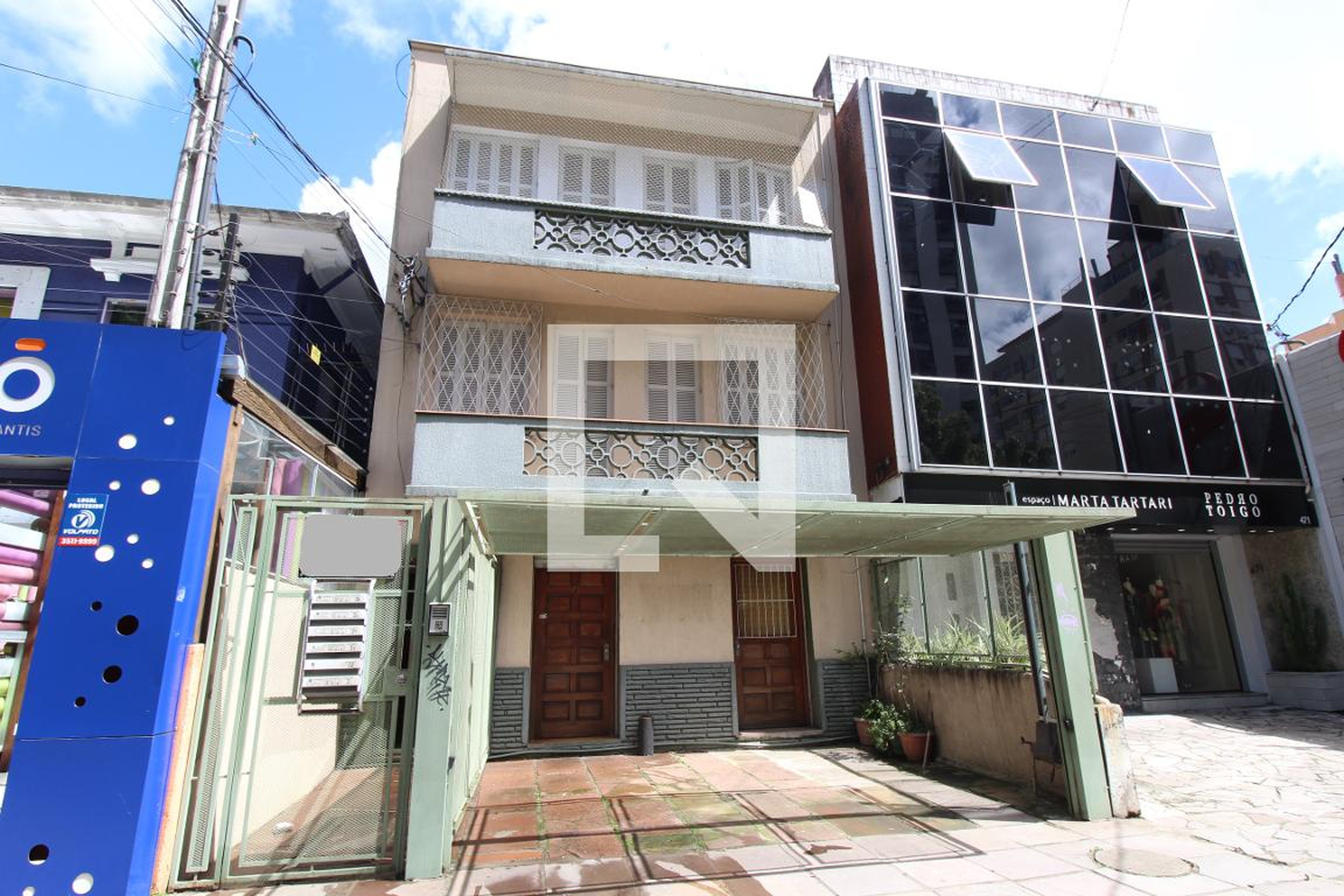 Fachada Condomínio em Rua Doutor Timóteo, 481