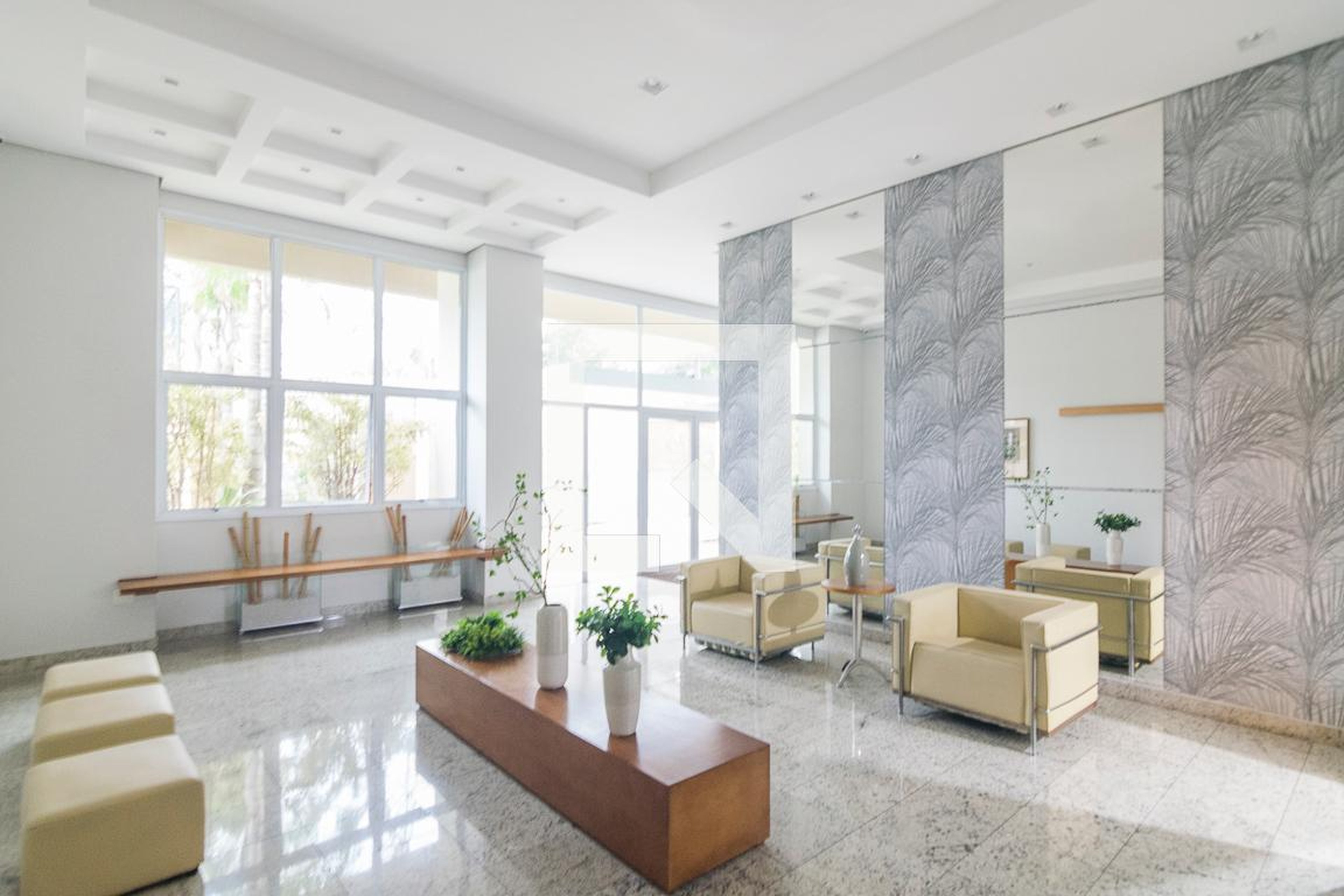 Hall de Entrada - El Shaday