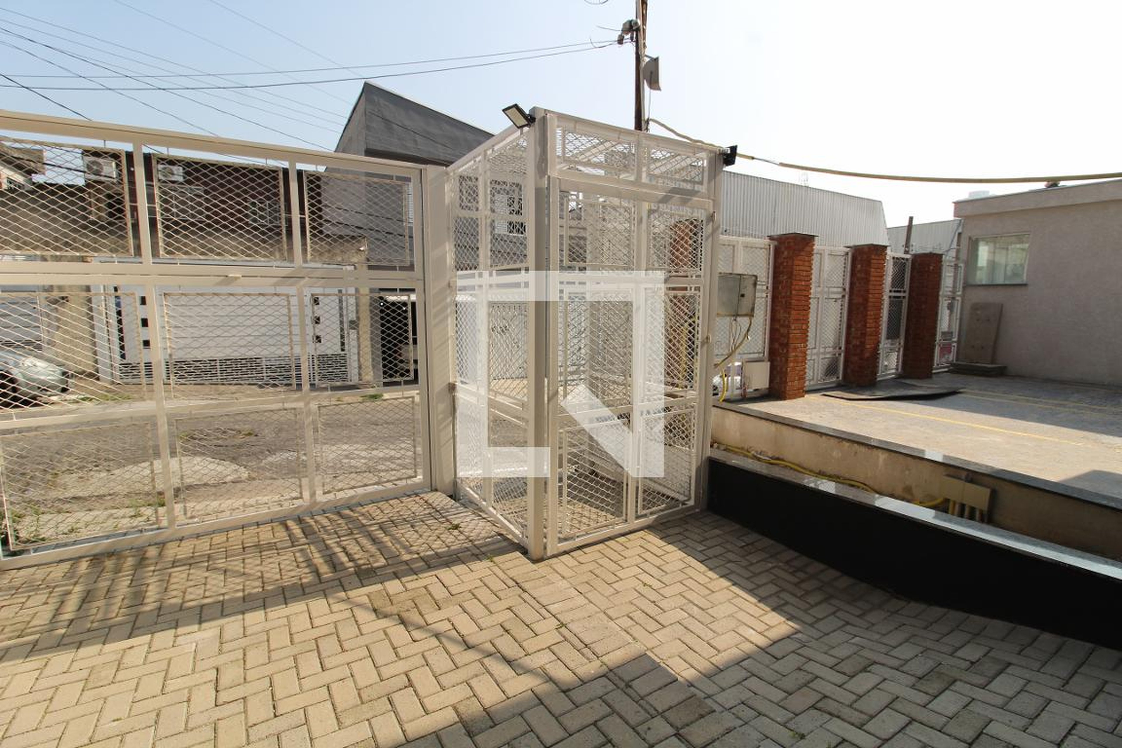 Entrada - Edifício California