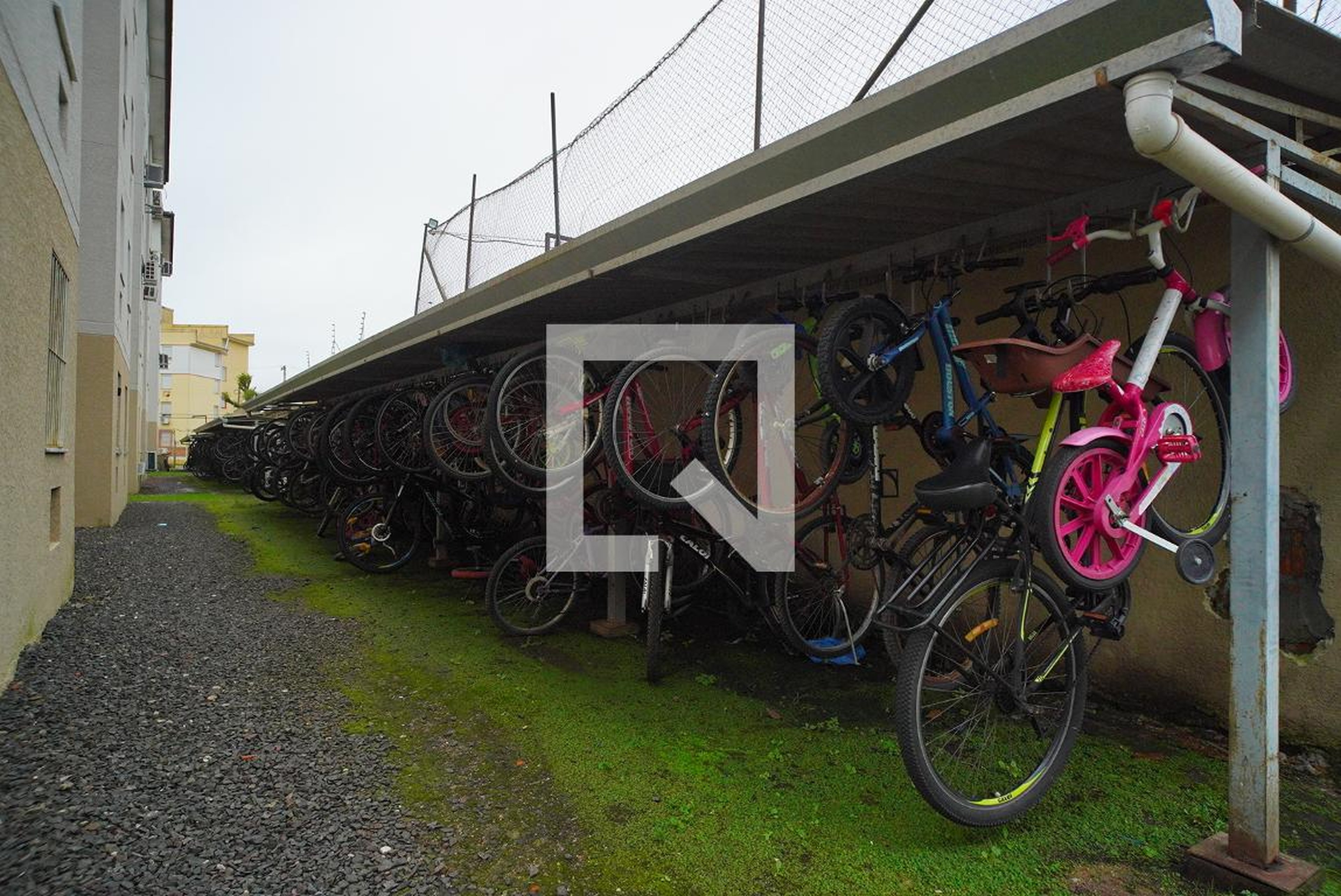 Bicicletario - Agora Bella Vita