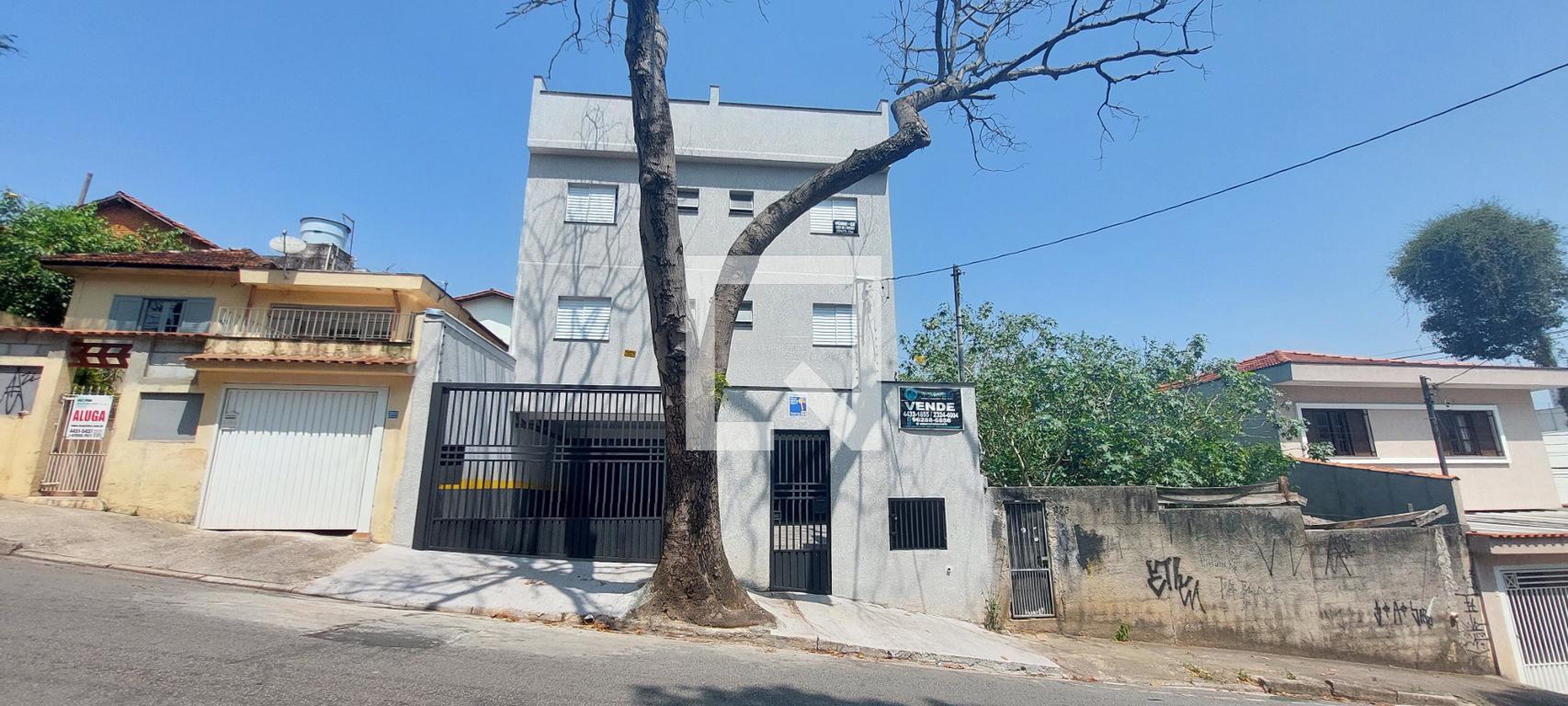 Fachada do Prédio Condomínio Ed amorada