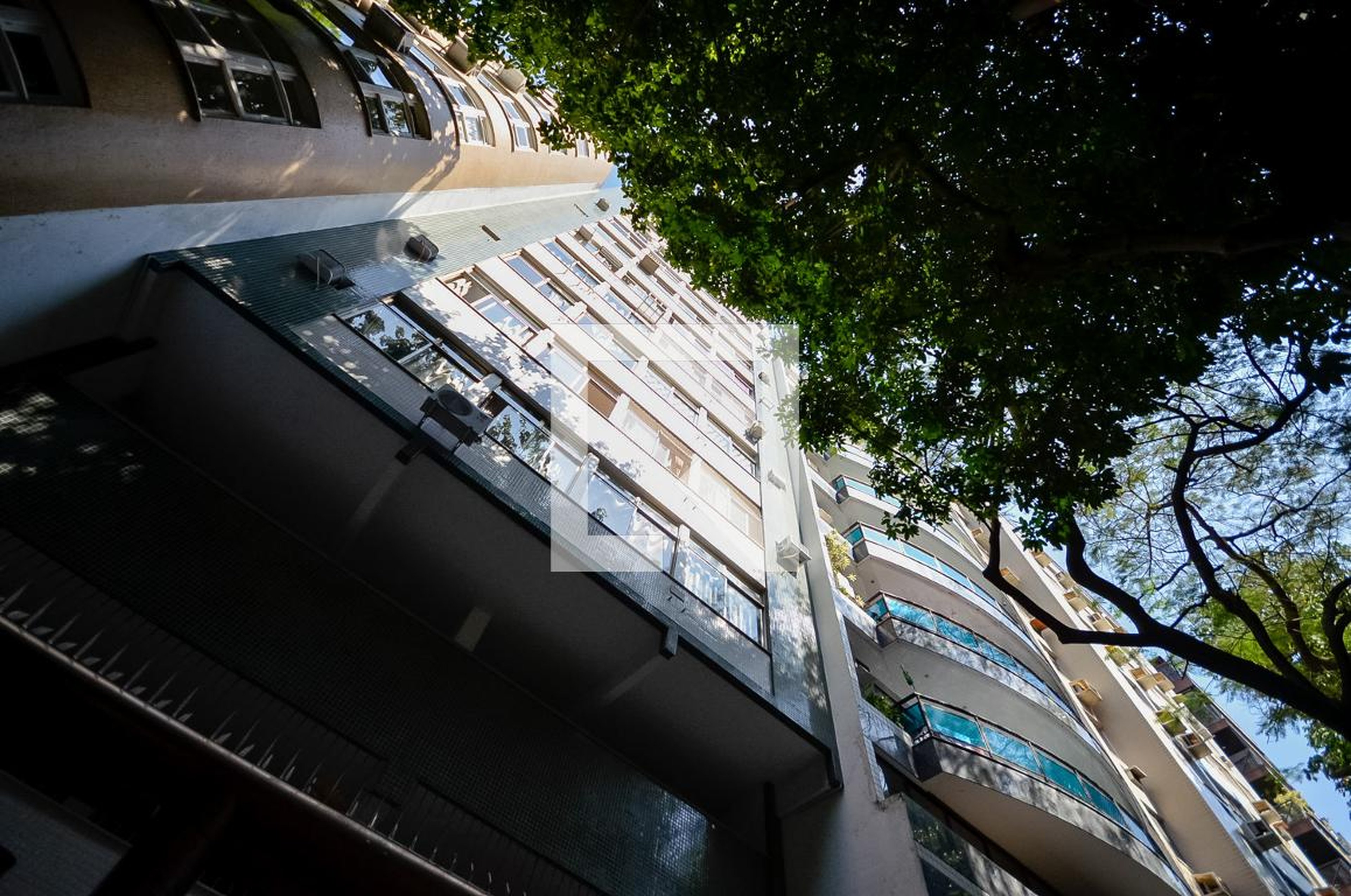 Fachada Condomínio Sheila Zelman