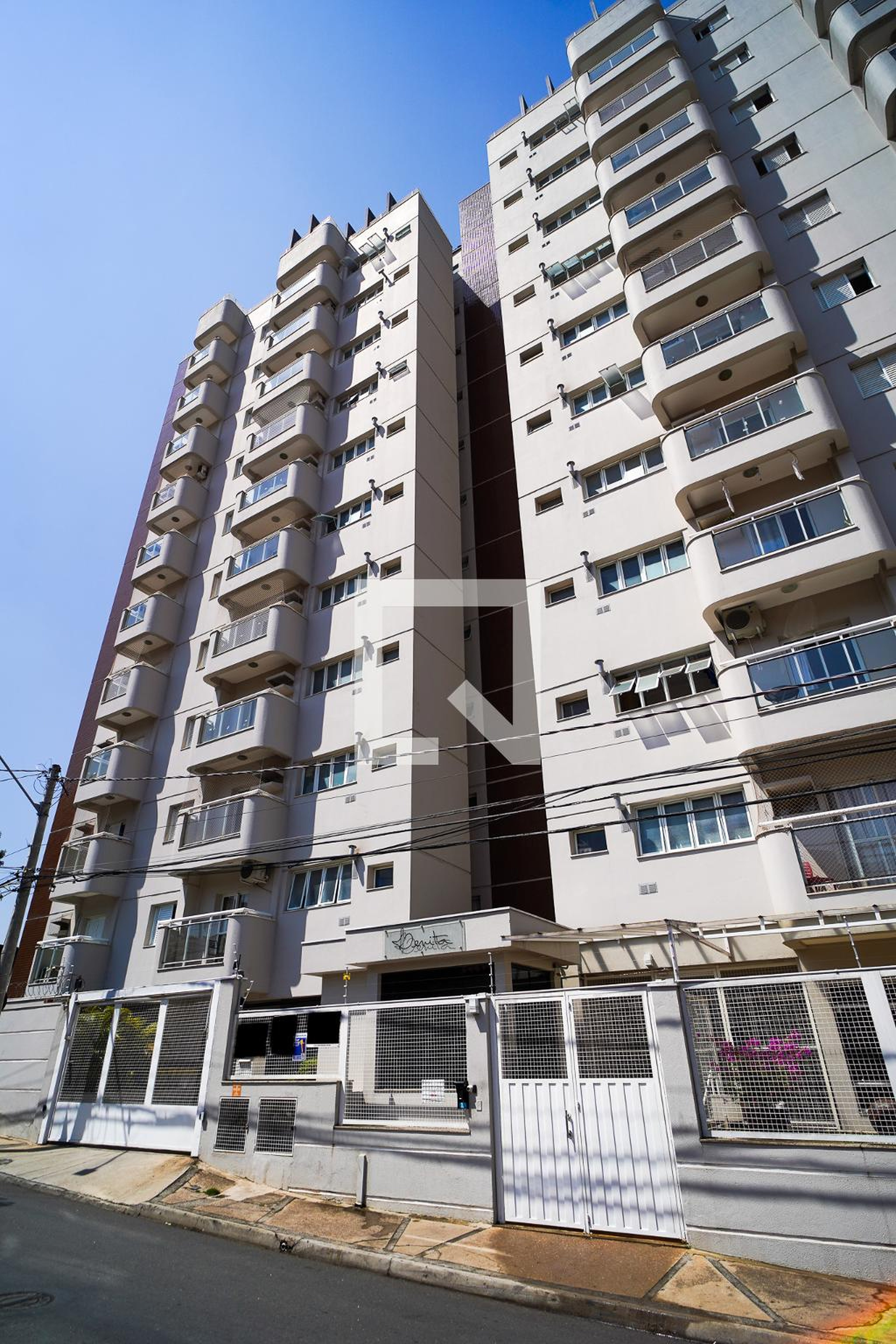 Fachada Condomínio Lenita