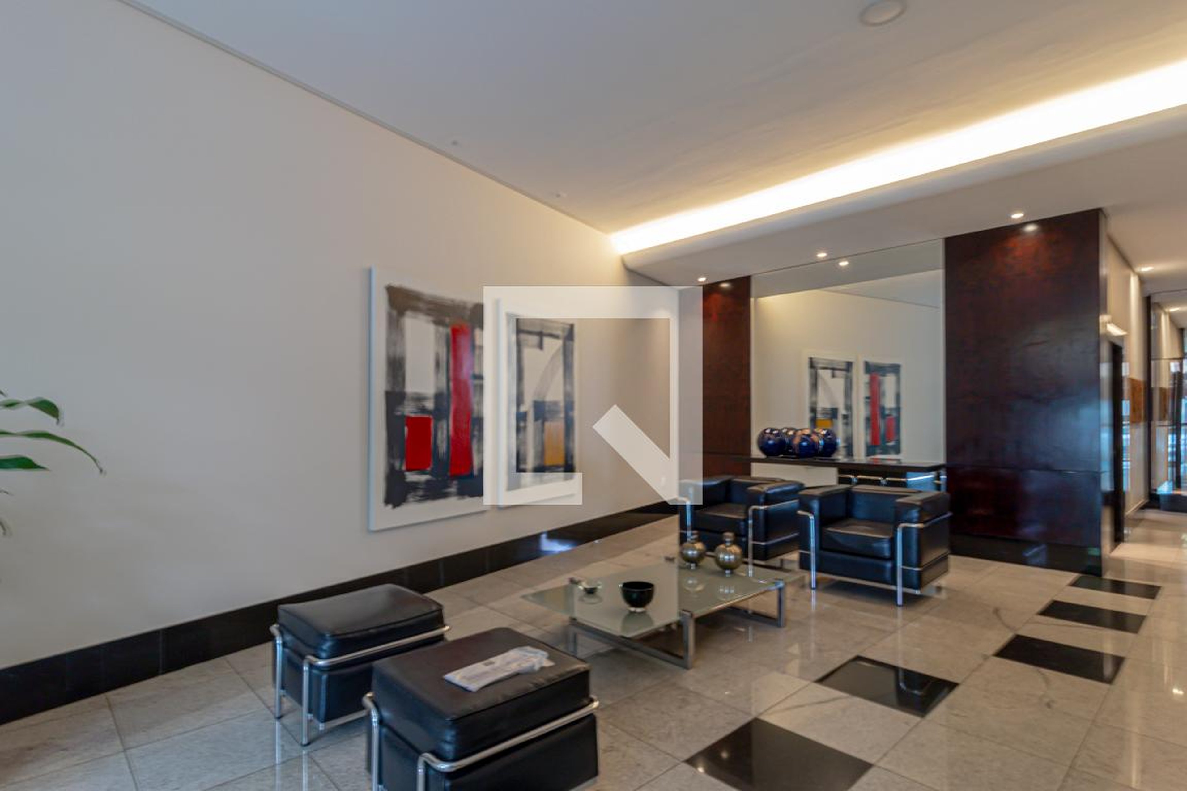 Hall de Entrada - Edifício California