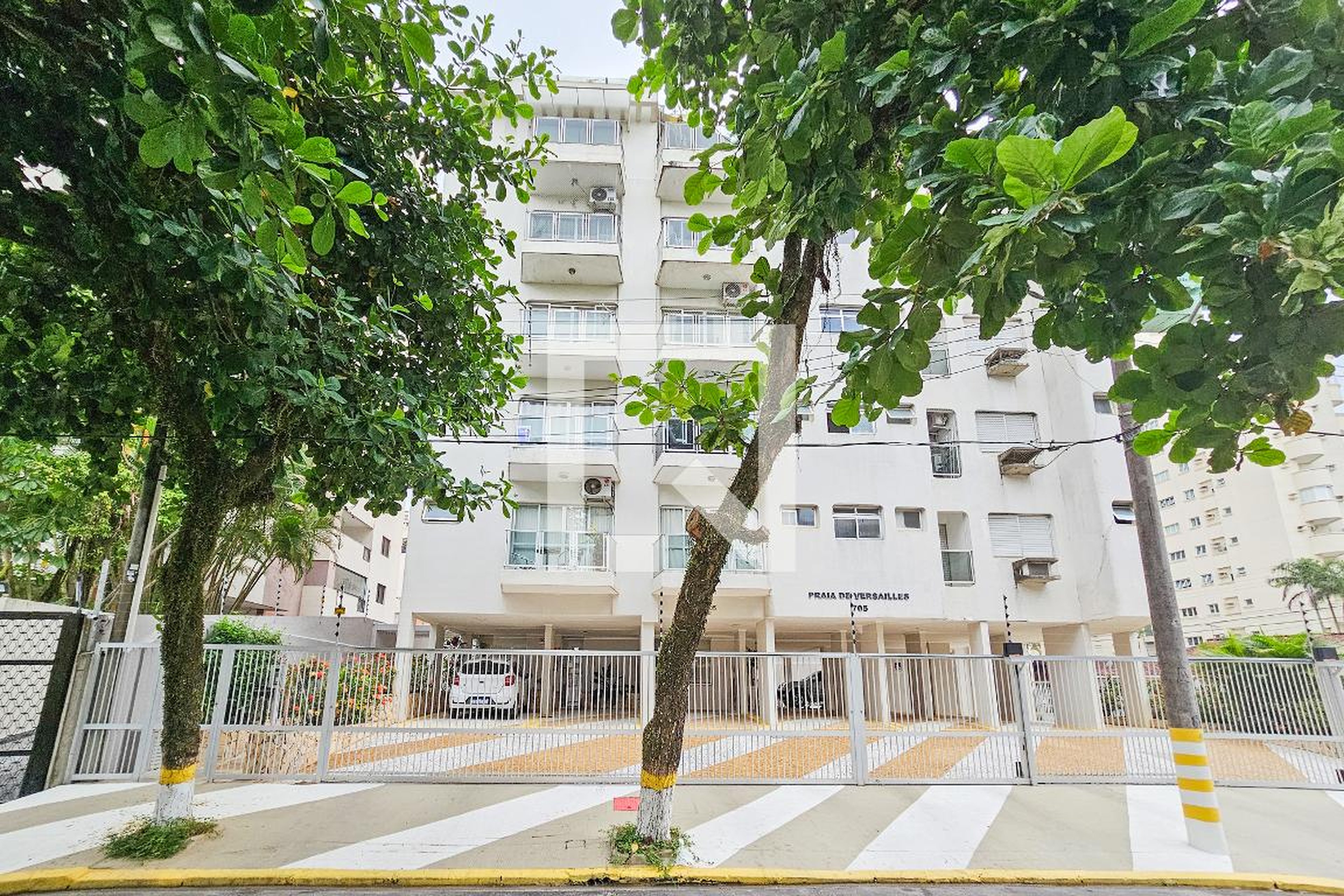 Fachada Condomínio em Avenida do Parque, 705